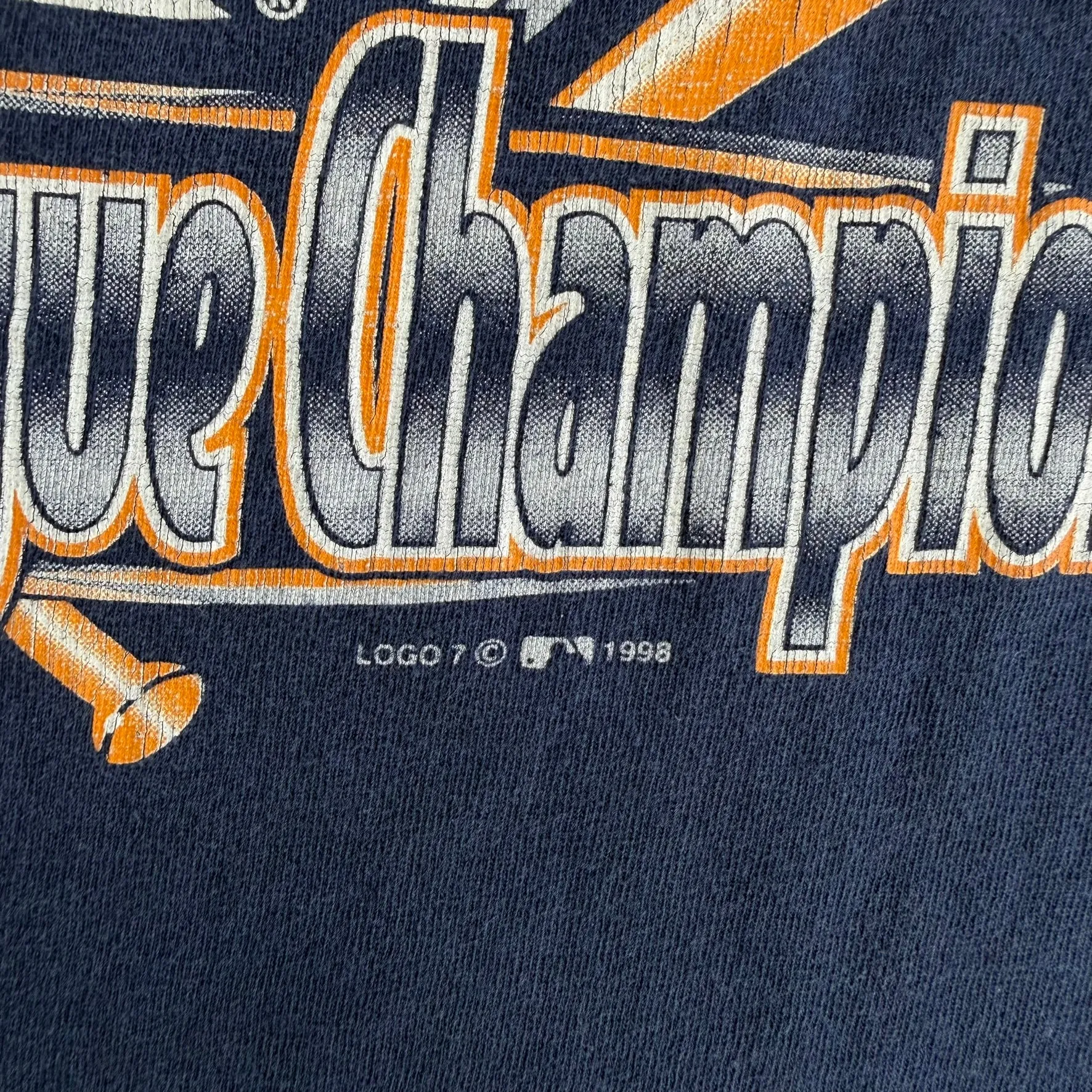J- Vintage '98 New York Yankees MLB American League Champions Graphic Logo 7 Tee - XL sold by HG Vintage product image thumbnail 3