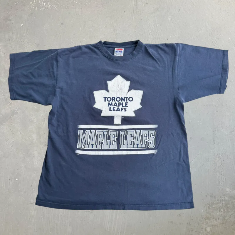 J- Vintage Toronto Maple Leafs Matt Sundin NHL Logo Graphic Tee - M (fit L) made by HG Vintage