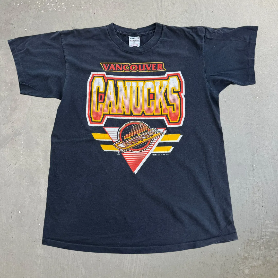 J- Vintage '93 Vancouver Canucks NHL Logo Text & Graphic Single Stitch Tee - L sold by HG Vintage