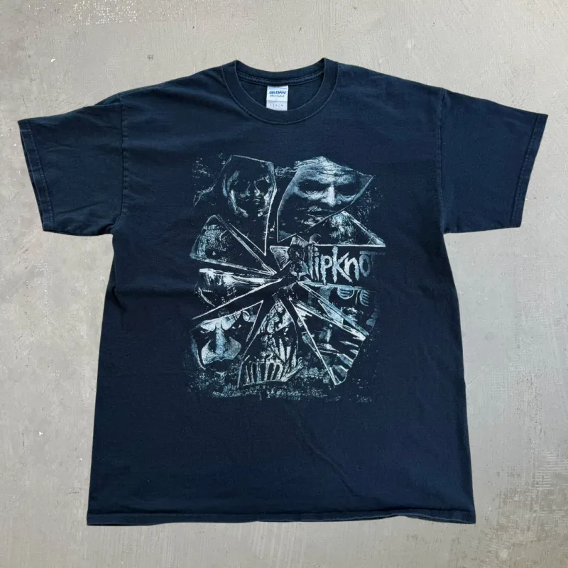 J- '15 Slipknot Summer's Last Stand Tour Picture Graphic Tee - L made by HG Vintage