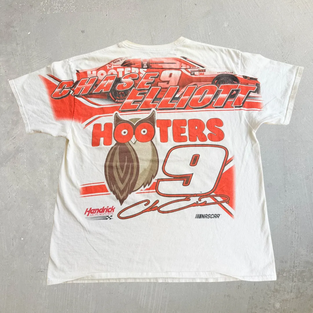 J- Vintage Nascar Hooters Chase Elliot Picture & Car Jumbo Print Tee - XL sold by HG Vintage product image thumbnail 3