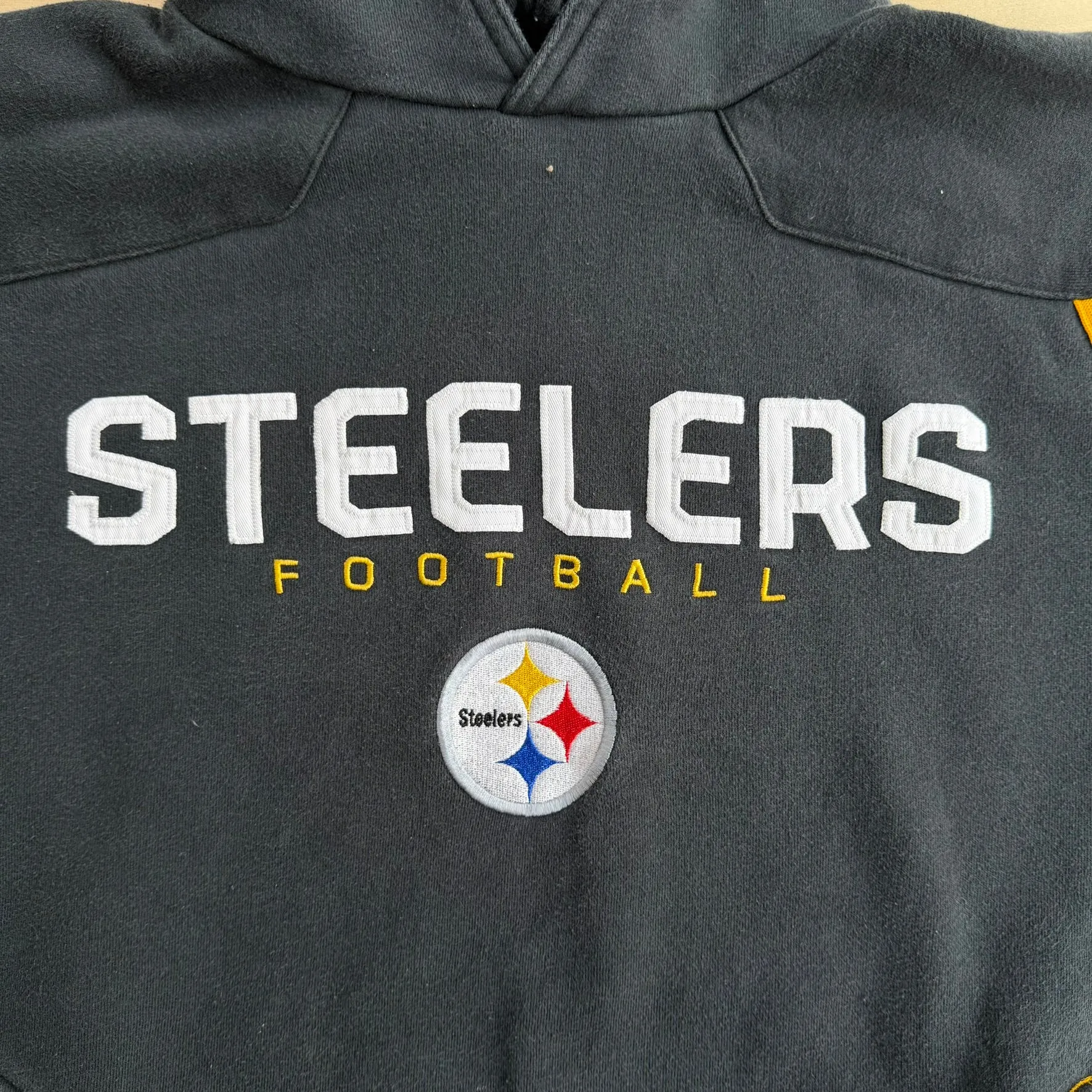 J- Vintage Pittsburgh Steelers NFL Reebok Embroidered Logo Graphic Hoodie - S sold by HG Vintage product image thumbnail 2