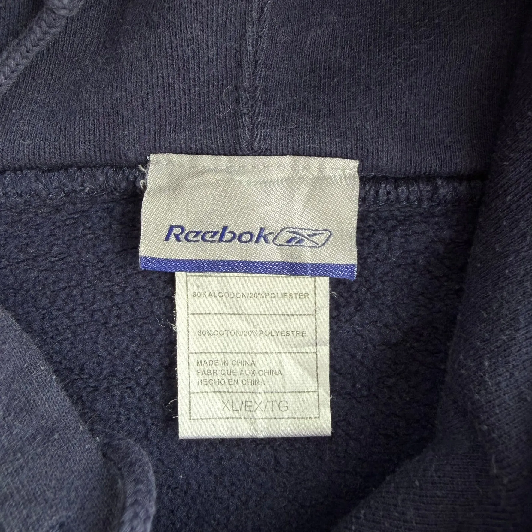 J- Vintage Chicago Bears NFL Reebok Logo Graphic Hoodie - XL sold by HG Vintage product image thumbnail 4