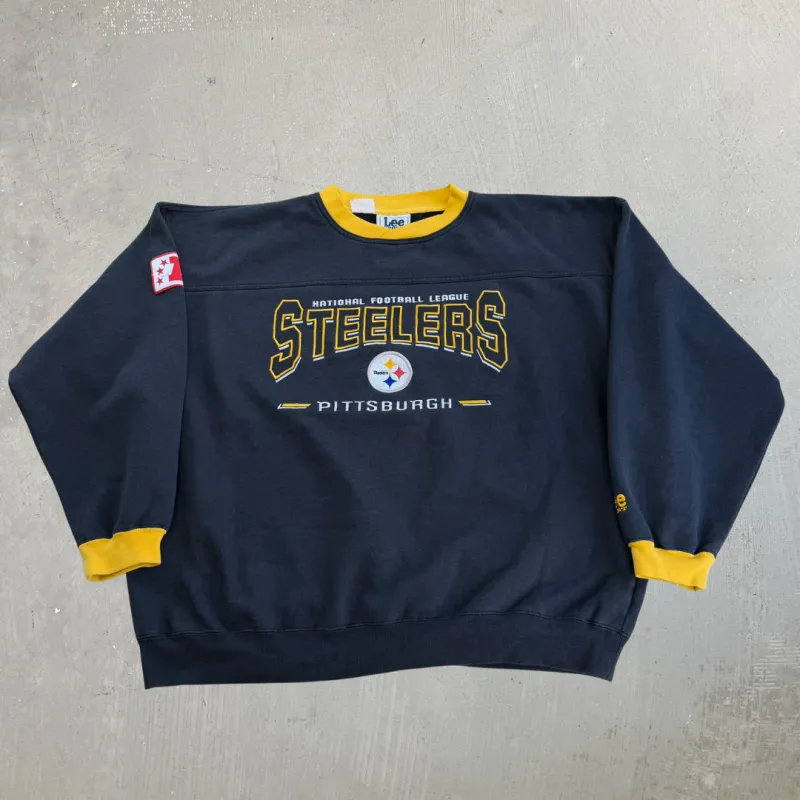 J- Vintage Pittsburgh Steelers NFL Lee Embroidered Logo Crewneck - XL made by HG Vintage