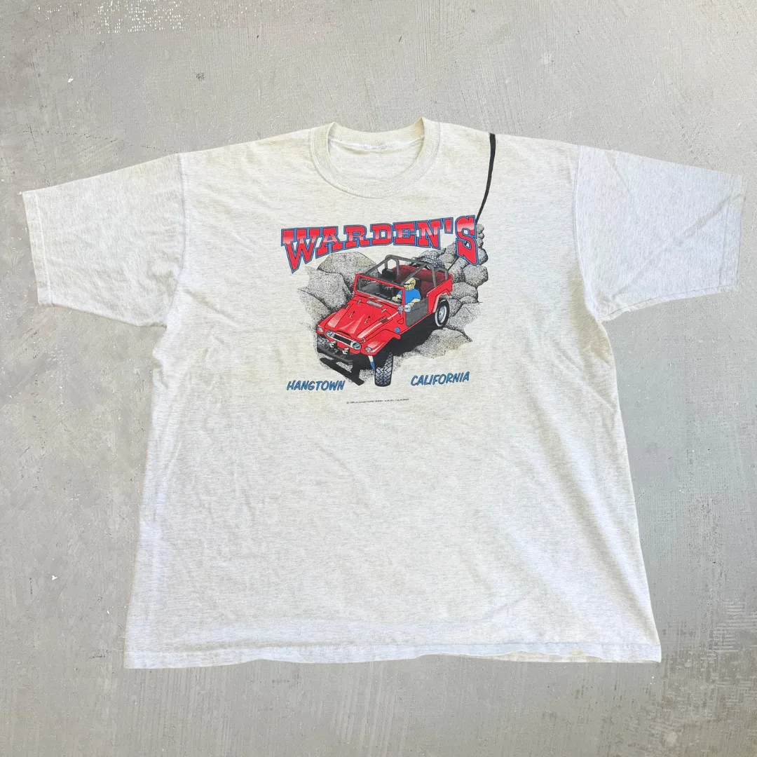 J- Vintage '97 Warden's Hangtown California Jeep Graphic Tee - XL sold by HG Vintage
