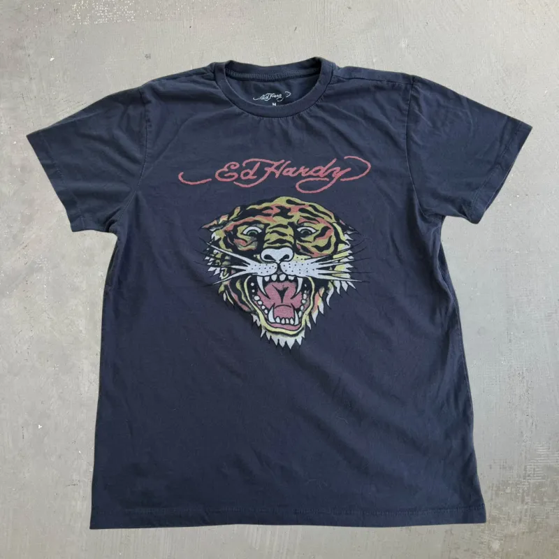 J- Vintage Ed Hardy Tiger & Text Graphic Tee - M made by HG Vintage