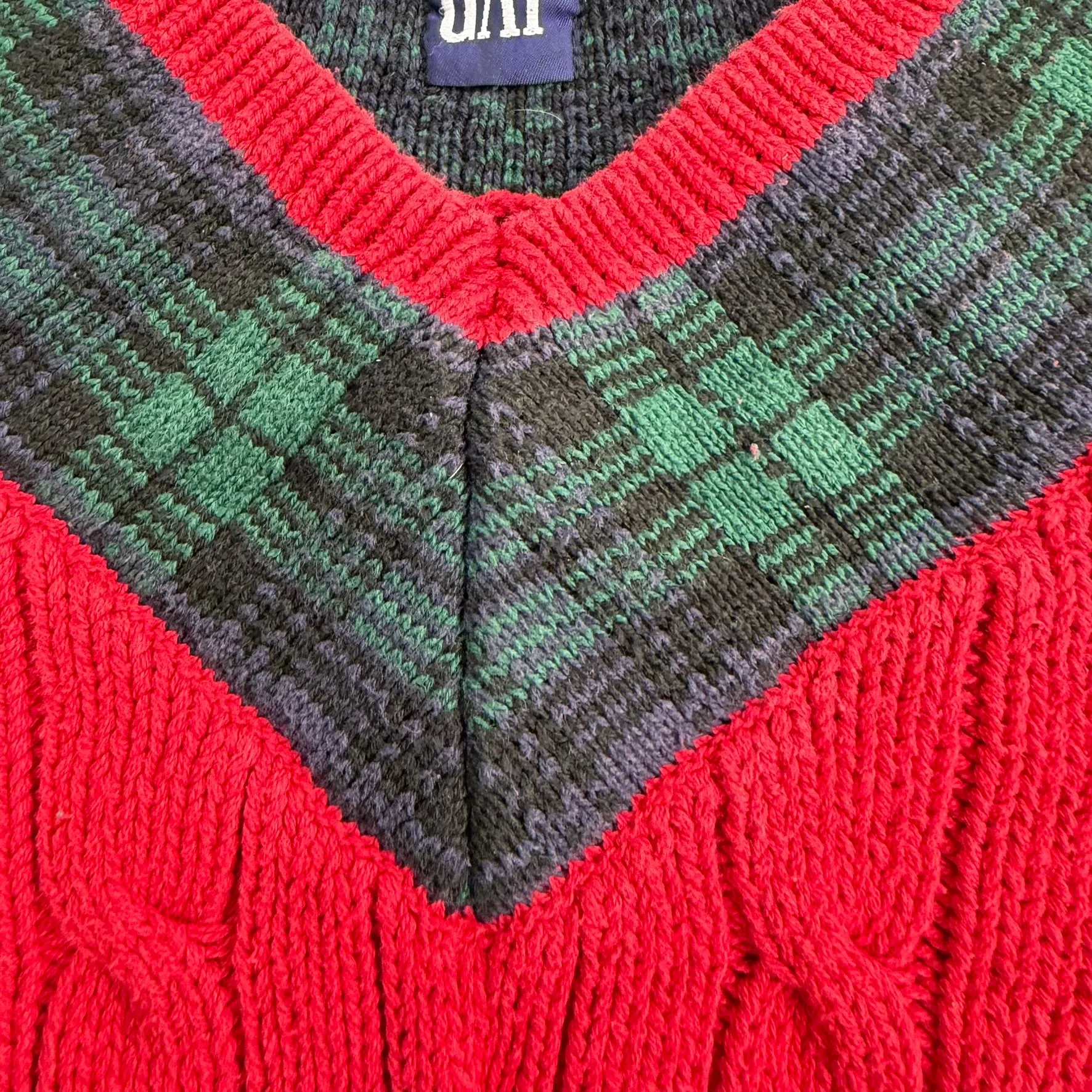 J- Vintage Gap Red & Plaid Green Pattern Knit Sweater - XL sold by HG Vintage product image thumbnail 4