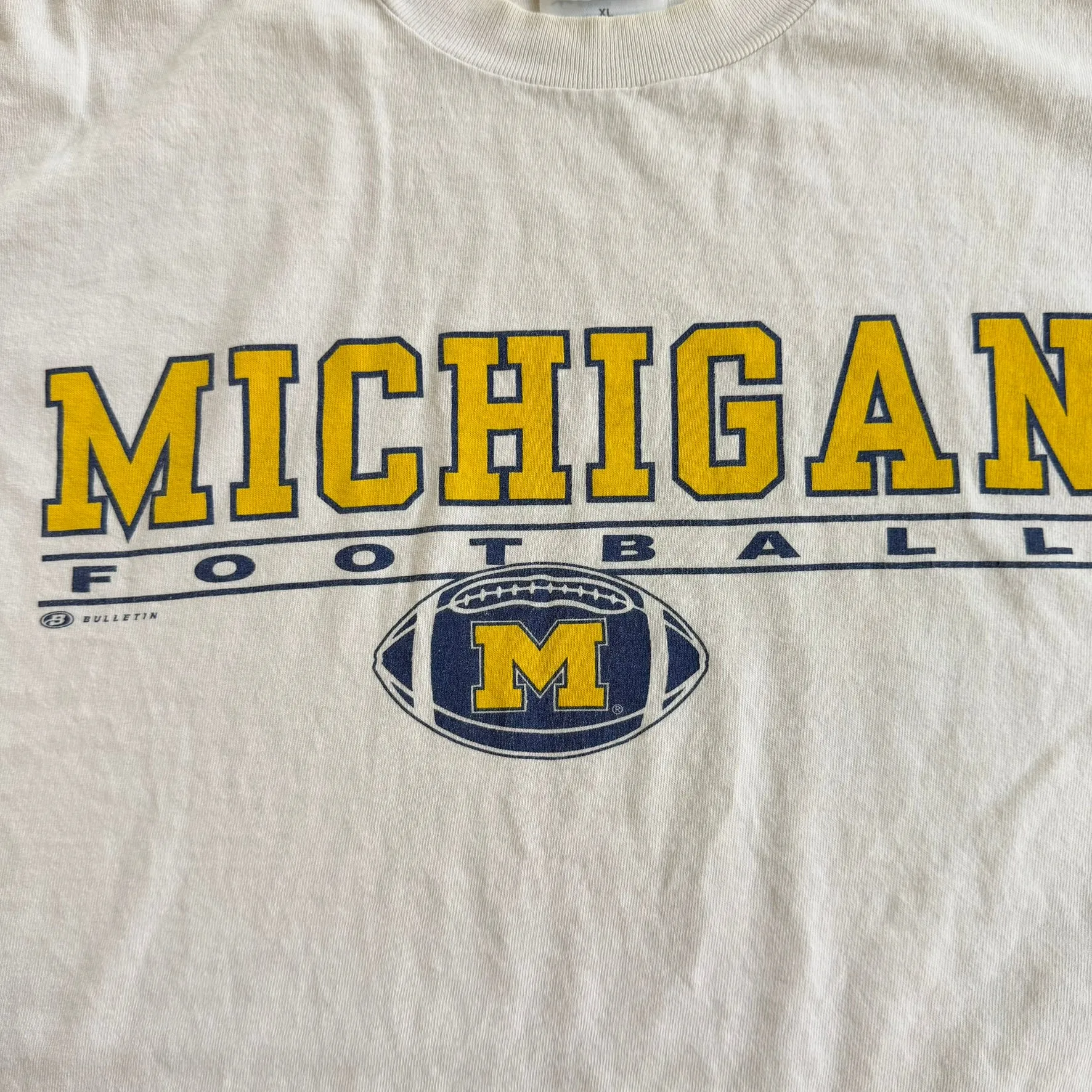 J- Vintage University Of Michigan Football Graphic Single Stitch Tee - XL sold by HG Vintage product image thumbnail 2