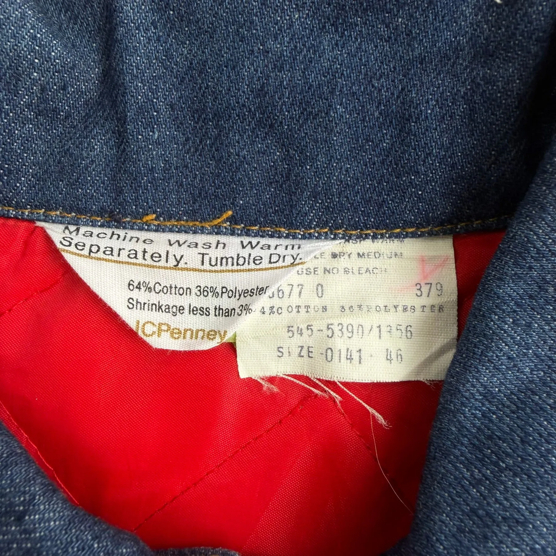 J- Vintage J.C Penny Quilt Lined Dark Blue Wash Trucker Denim Jacket - 41 (fits L) sold by HG Vintage product image thumbnail 5