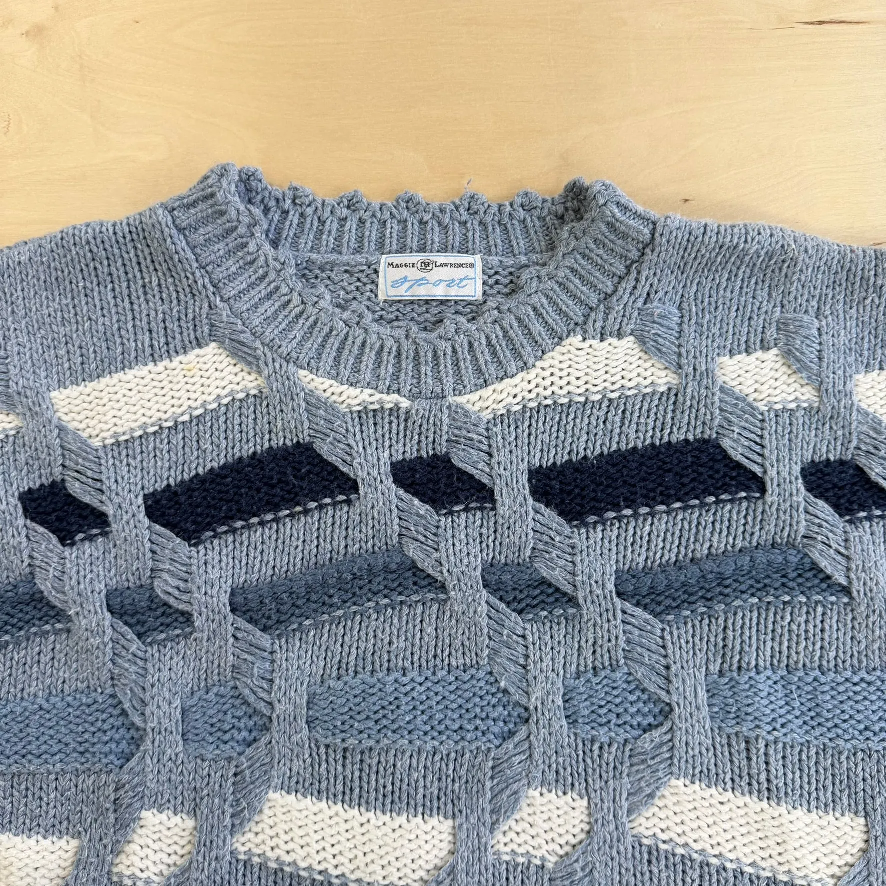 J- Vintage Maggie Lawrence Sport Patterned Knit Sweater - M sold by HG Vintage product image thumbnail 2