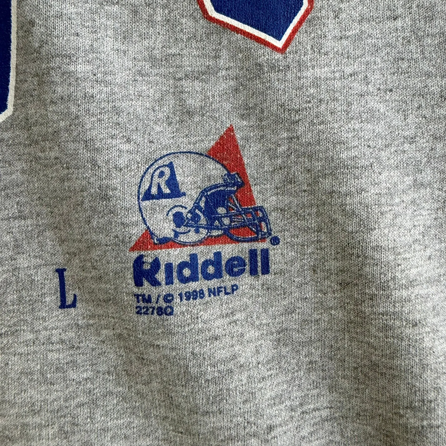 J- Vintage '98 New England Patriots NFL Riddell Graphic Text & Logo Hoodie - L sold by HG Vintage product image thumbnail 3