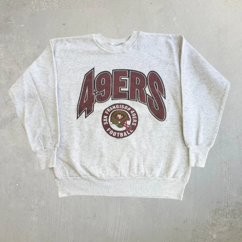 J- Vintage '97 San Francisco 49ers NFL Logo & Text Graphic Crewneck - M made by HG Vintage