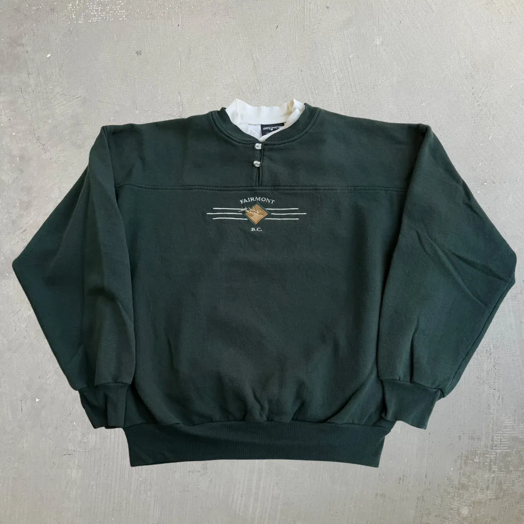 J- Vintage Fairmont BC Canada Embroidered Graphic Henley Crewneck - XL sold by HG Vintage