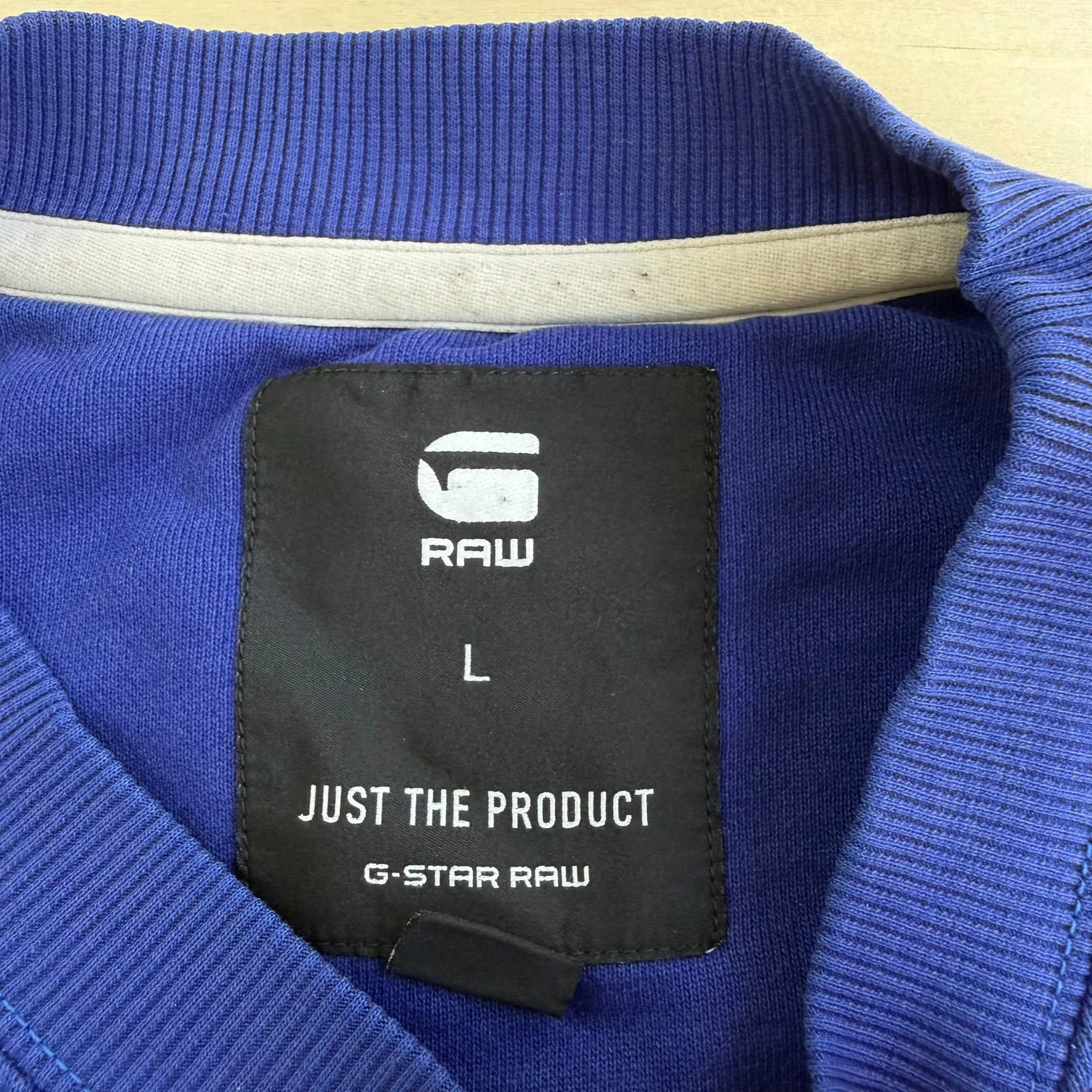 J- '16 G Star RAW Text Crewneck - L sold by HG Vintage product image thumbnail 5