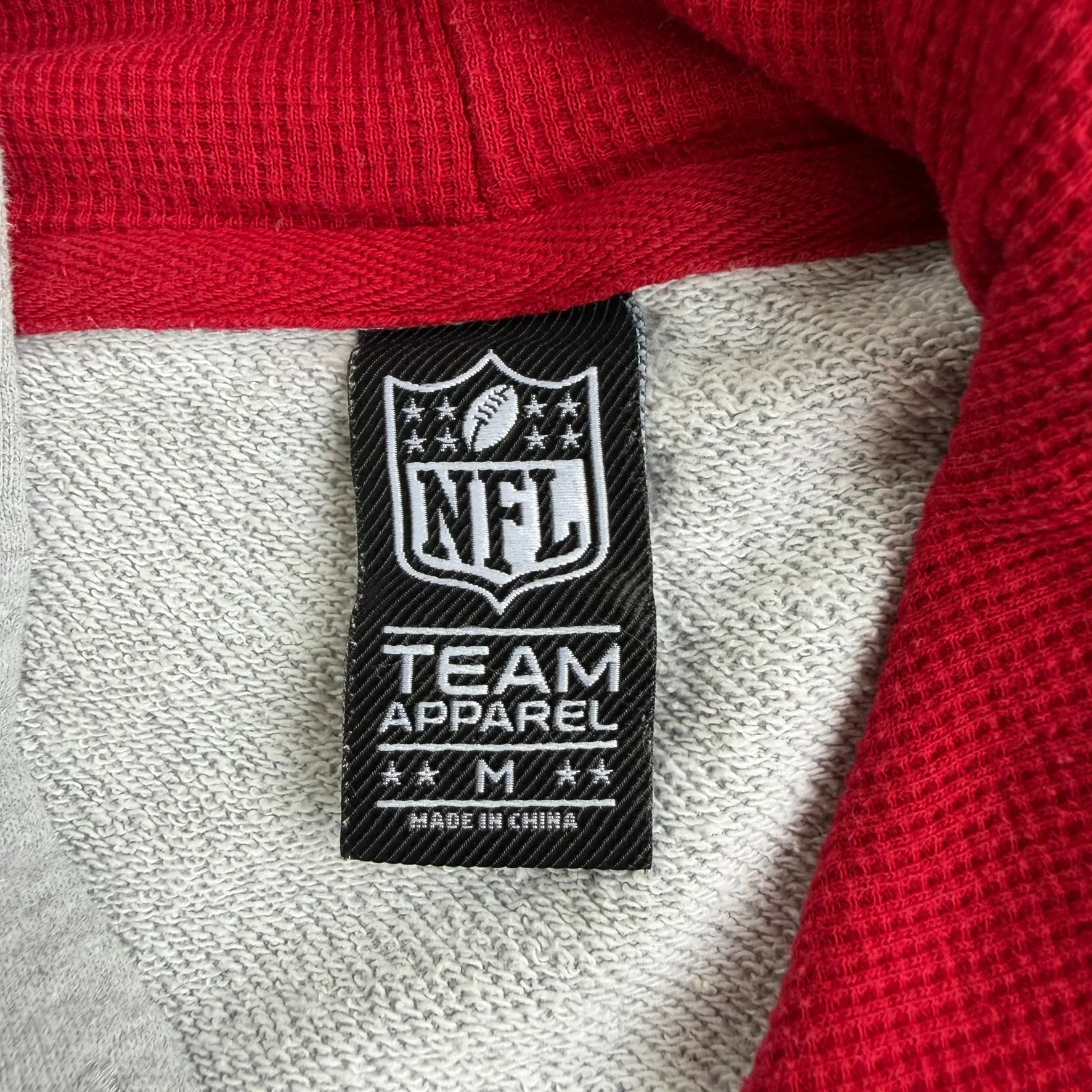 J- Vintage Arizona Cardinals NFL Logo Graphic Hoodie - M sold by HG Vintage product image thumbnail 3