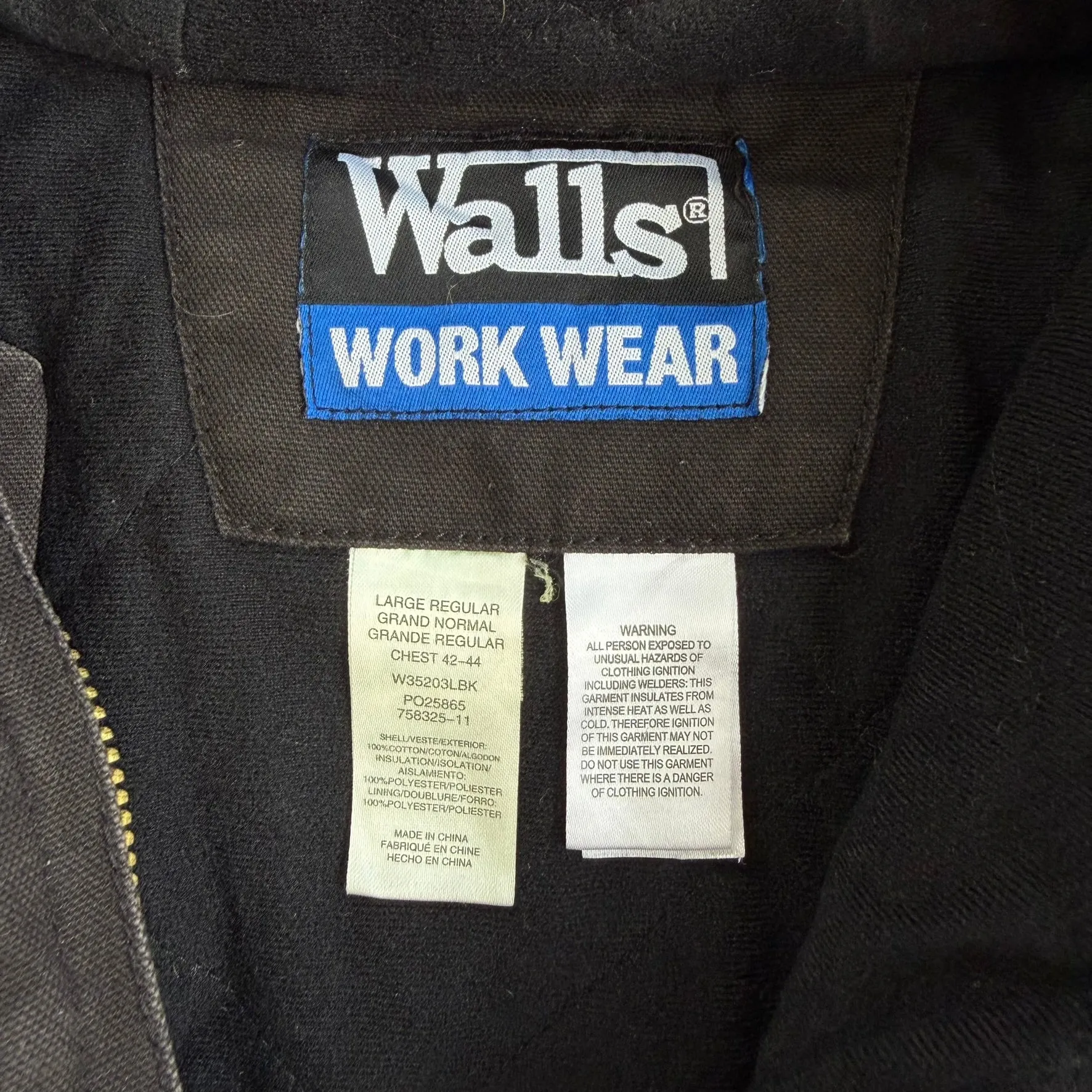 J- Vintage Walls Quilt Blanket Lined Faded Black Canvas Hooded Work Jacket - L sold by HG Vintage product image thumbnail 5