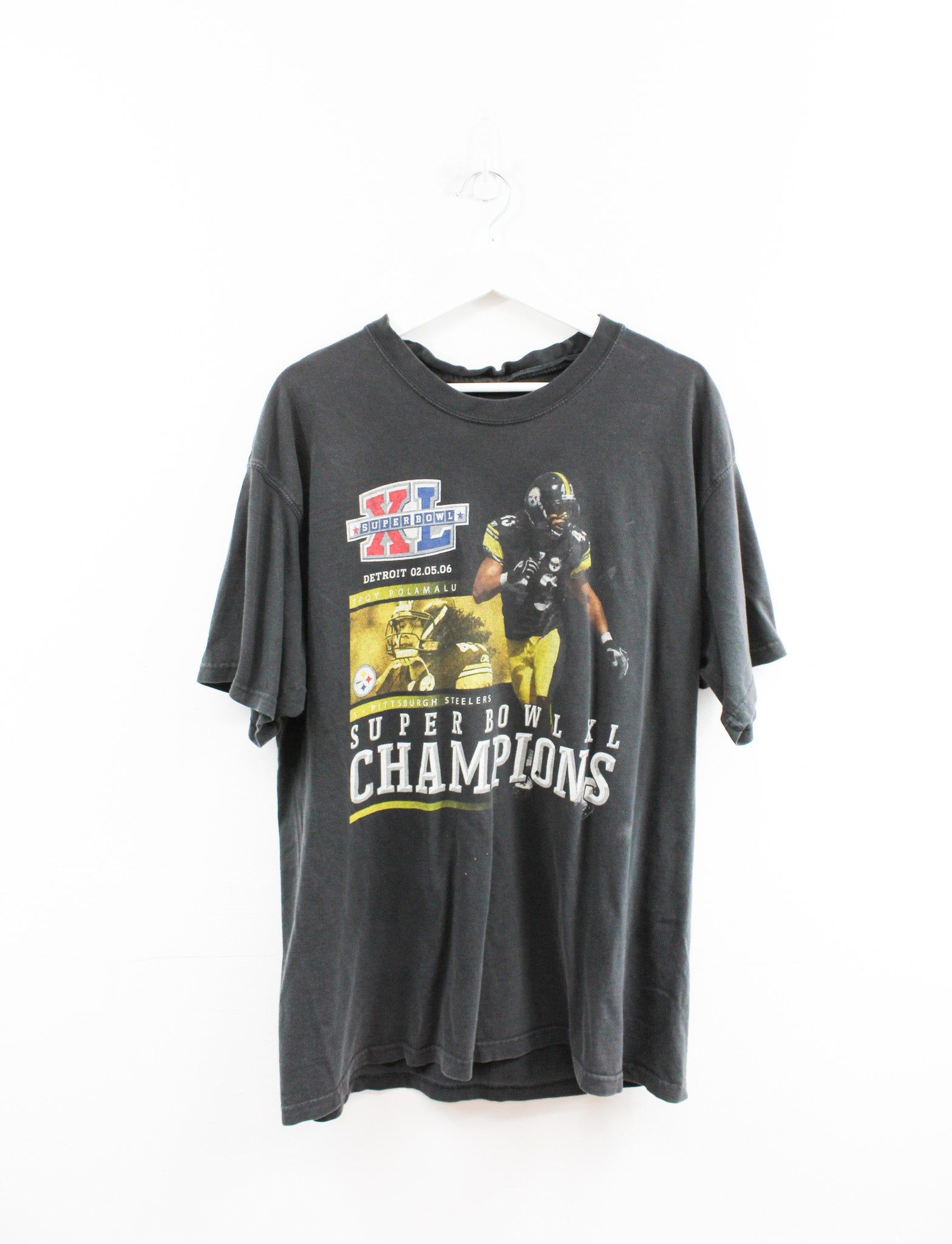 Vintage 06' NFL Pittsburgh Steelers Superbowl XL Champ Tee sold by HG Vintage