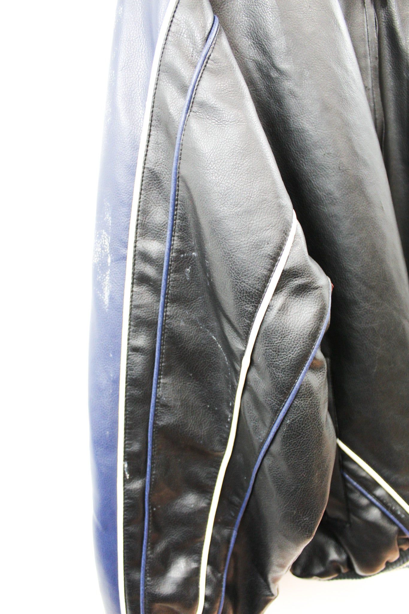 Vintage NFL Dallas Cowboy 5 Times Superbowl Champion Leather Jacket sold by HG Vintage product image thumbnail 4