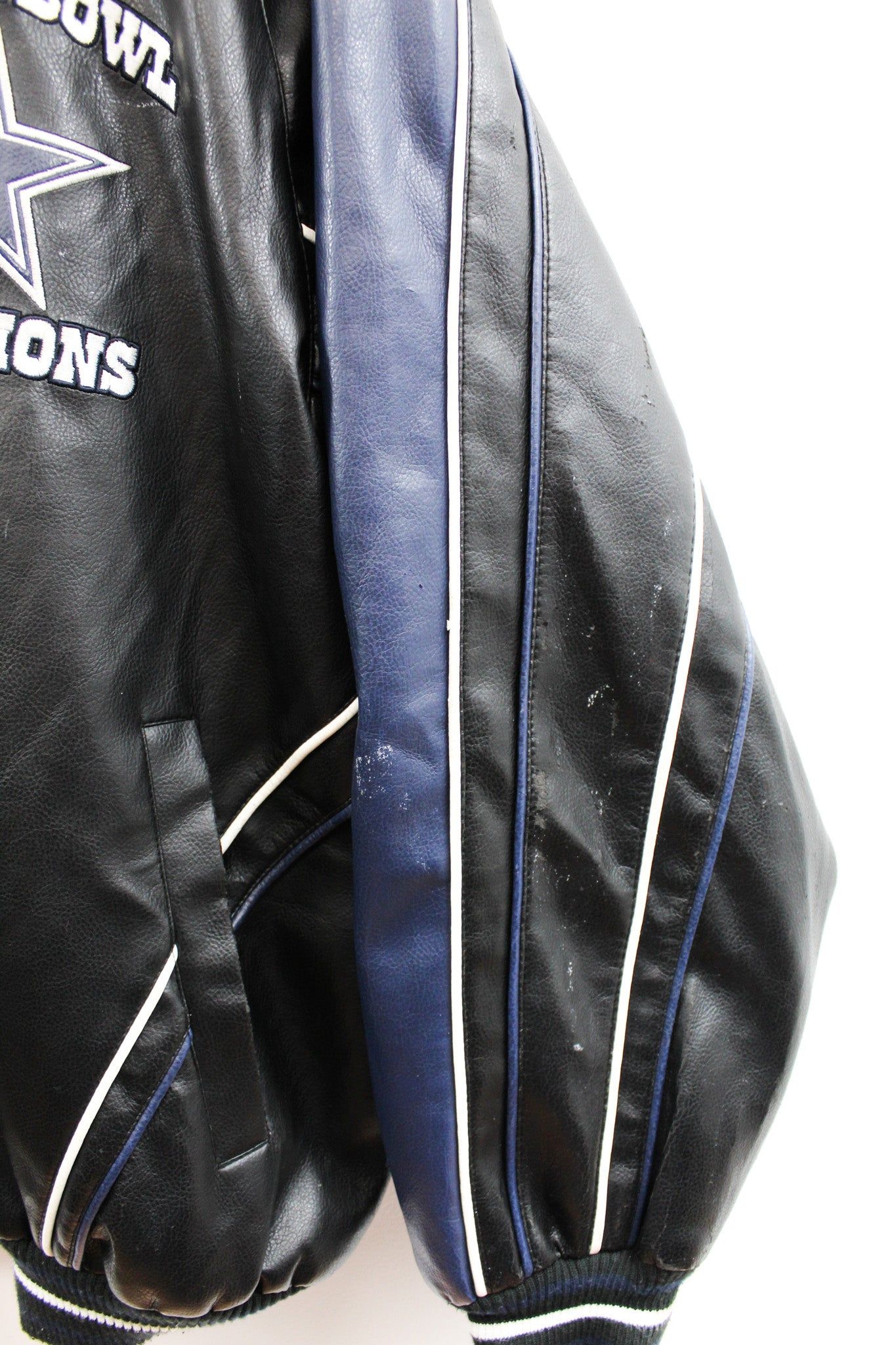 Vintage NFL Dallas Cowboy 5 Times Superbowl Champion Leather Jacket sold by HG Vintage product image thumbnail 3