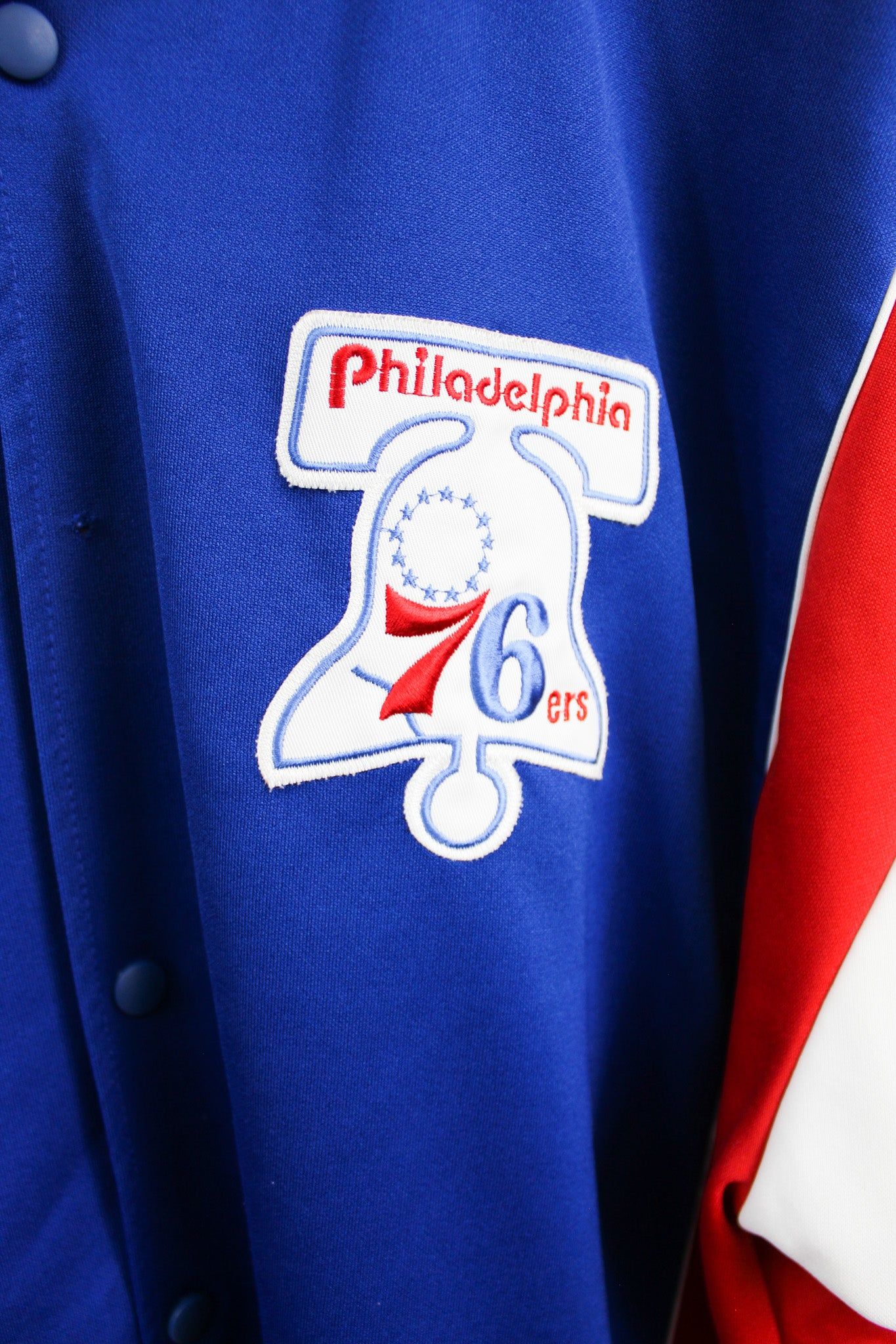 Majestic X NBA Philadelphia 76ers Warm Up Baseball Jersey sold by HG Vintage product image thumbnail 2