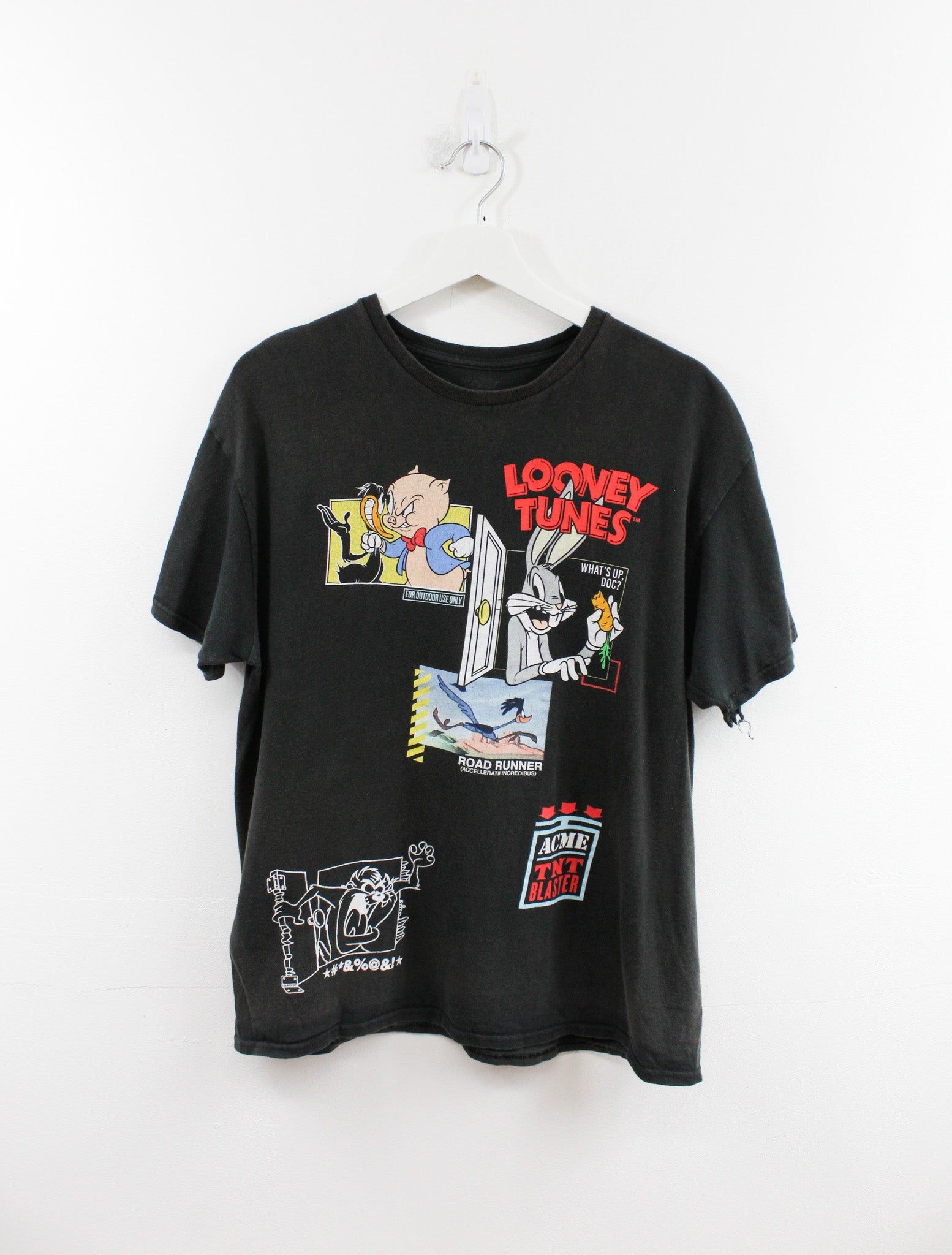 Vintage Looney Tunes Characters Tee sold by HG Vintage