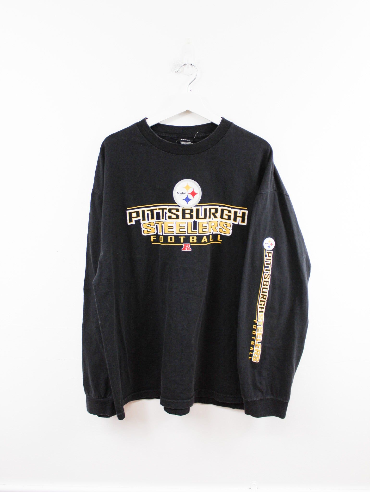 NFL Pittsburgh Steelers Logo Long Sleeve Tee sold by HG Vintage