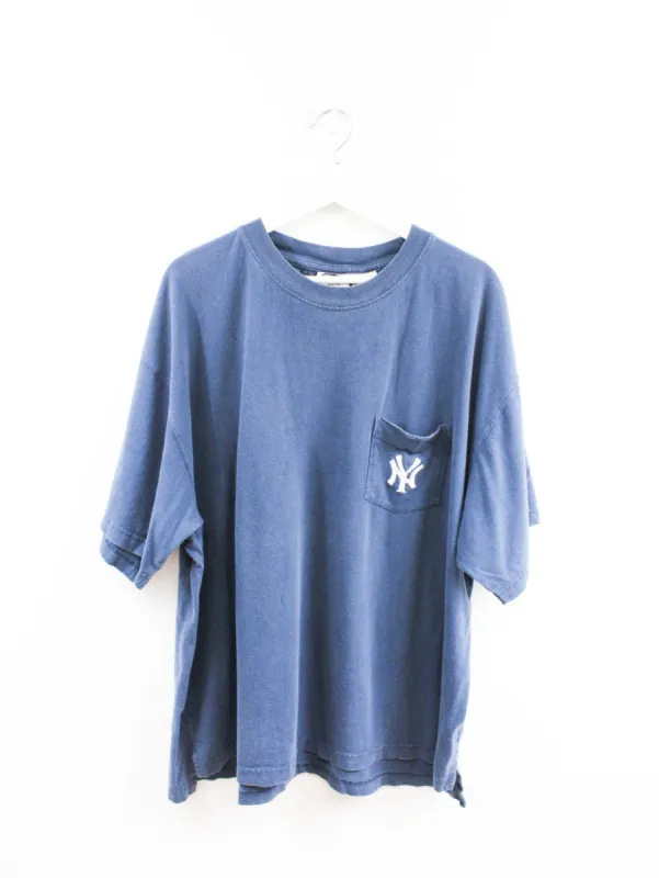 Vintage 99' MLB New York Yankees Embroidered Logo Pocket Tee sold by HG Vintage
