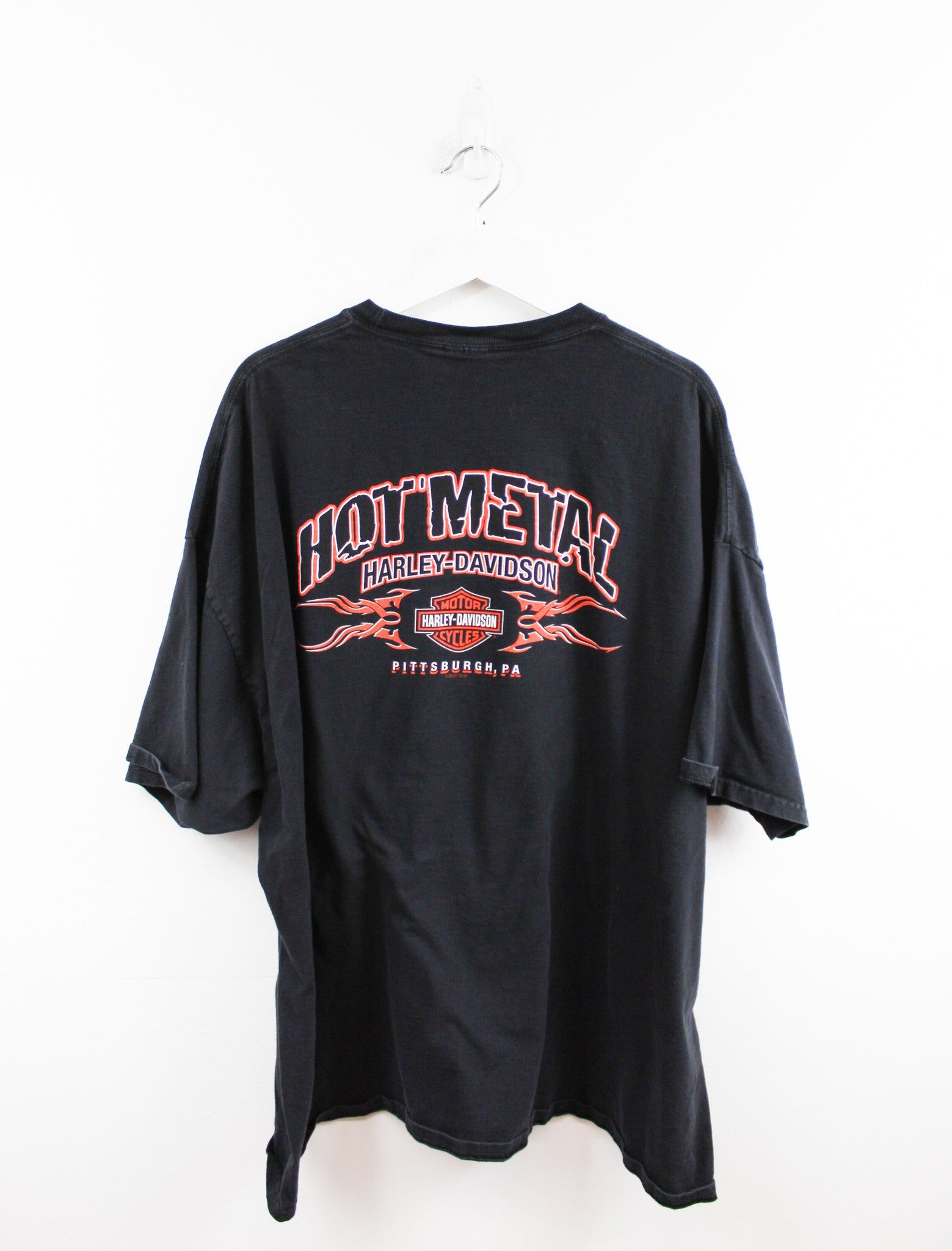 Vintage 2007 Harley Davidson Pittsburgh Fire Skull Tee sold by HG Vintage product image thumbnail 3