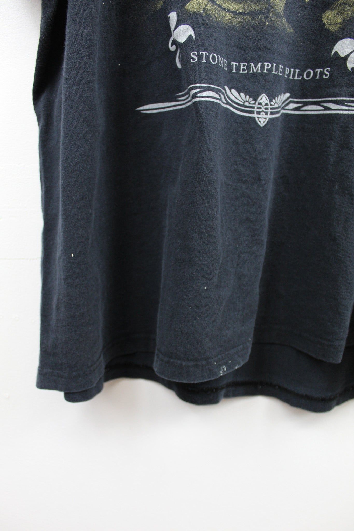 Stone Temple Pilot 2008 Tour Tee sold by HG Vintage product image thumbnail 5