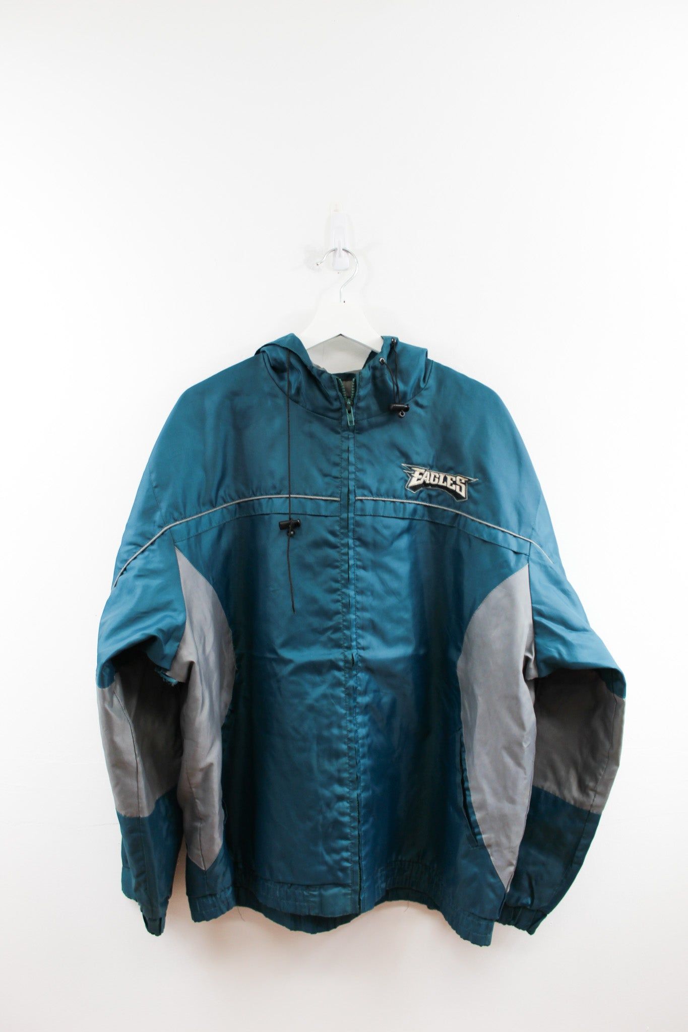 CC- Vintage NFL Philadelphia Eagles Nylon Windbreaker sold by HG Vintage