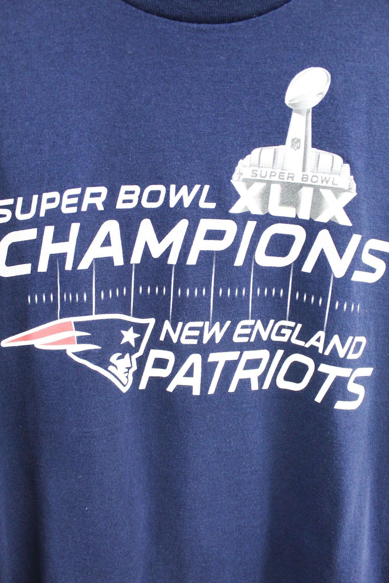 NFL New England Patriots 15' Super Bowl Champ Tee sold by HG Vintage product image thumbnail 2