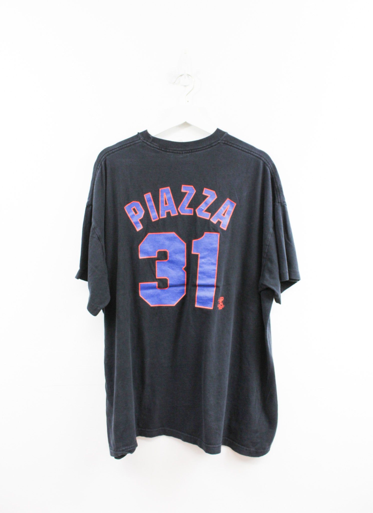 Vintage MLB New York Mets Piazza 31 Tee sold by HG Vintage product image thumbnail 3