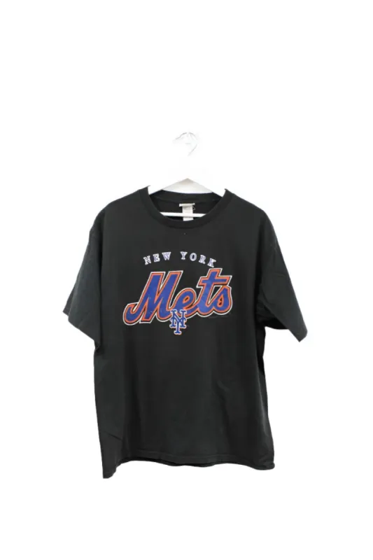 Z - Vintage 2002 MLB New York Mets Logo & Script Tee sold by HG Vintage