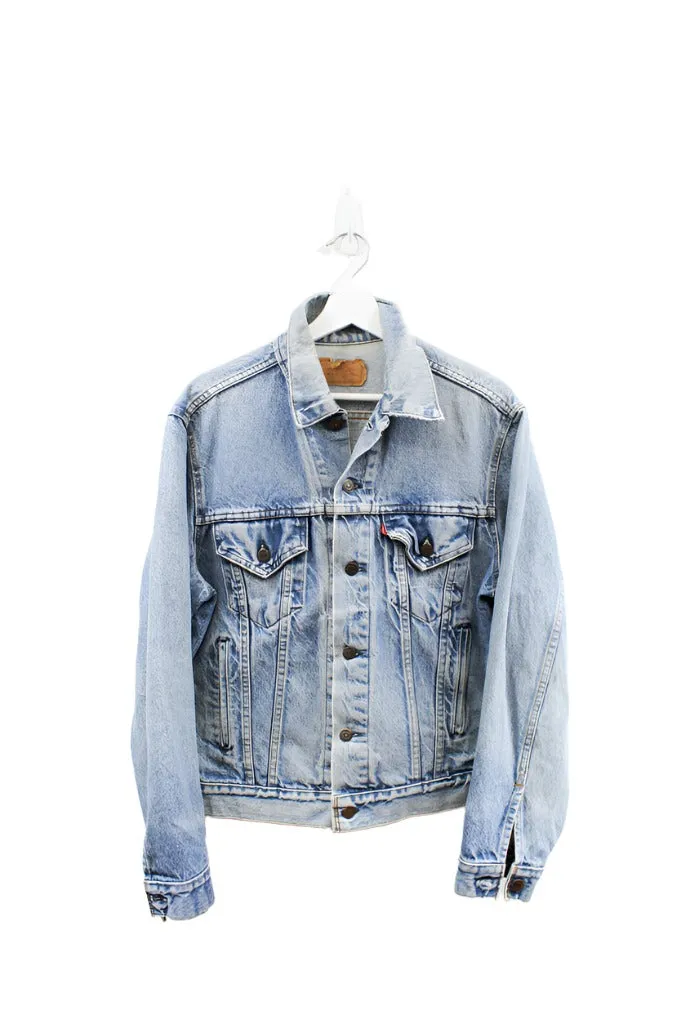 Z - Vintage Levi's Denim Jacket 71056 0214 sold by HG Vintage