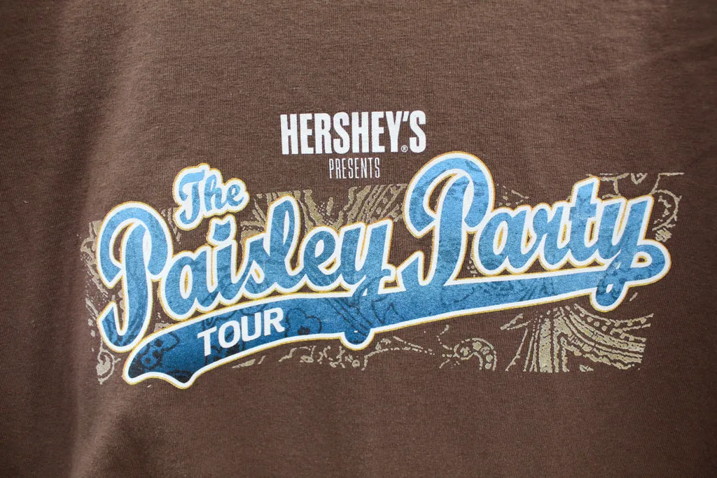 Z - Vintage Hershey's Present Brad Paisley The Paisley Party Tour Tee sold by HG Vintage product image thumbnail 4