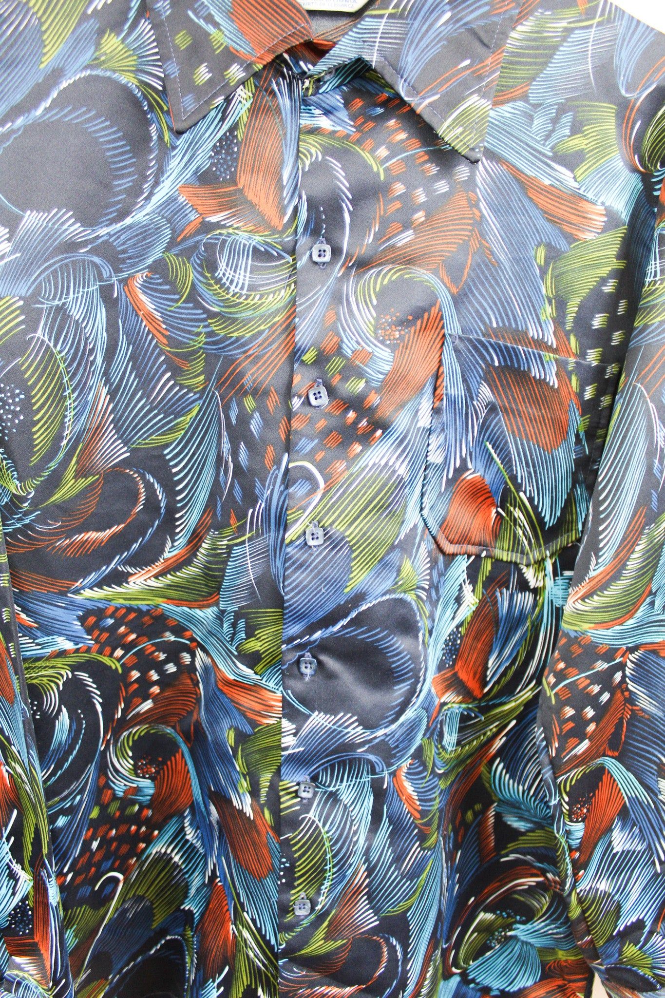 Palm Trees & Waves 70s Printed Button Up Shirts sold by HG Vintage product image thumbnail 2