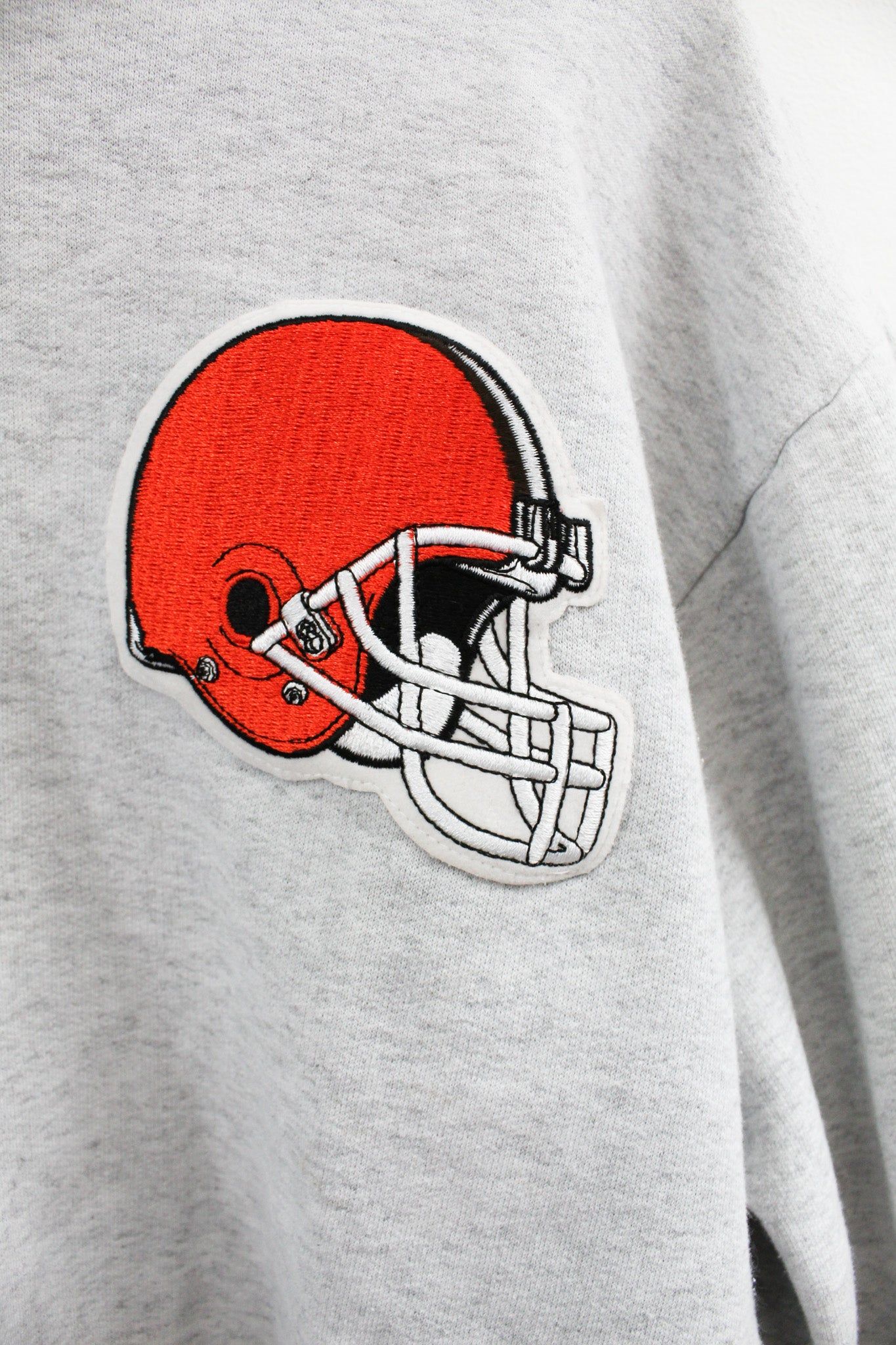 Vintage NFL Cleveland Browns Embroidered Helmet Turtle Crewneck sold by HG Vintage product image thumbnail 2