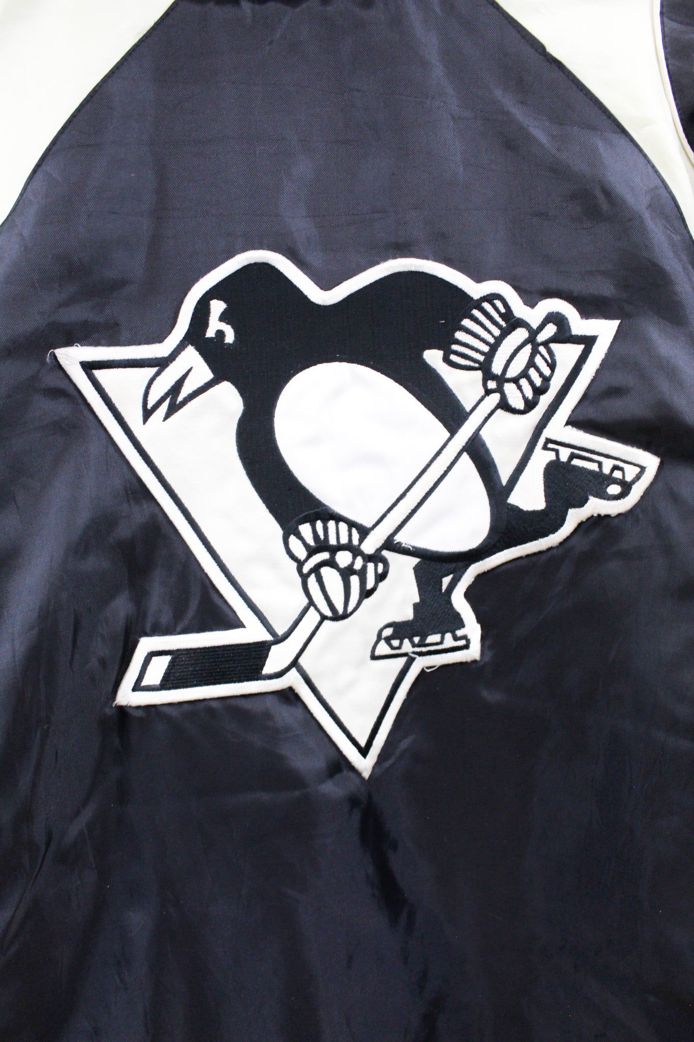 Vintage NHL Pittsburgh Penguins Winter Jacket sold by HG Vintage product image thumbnail 4
