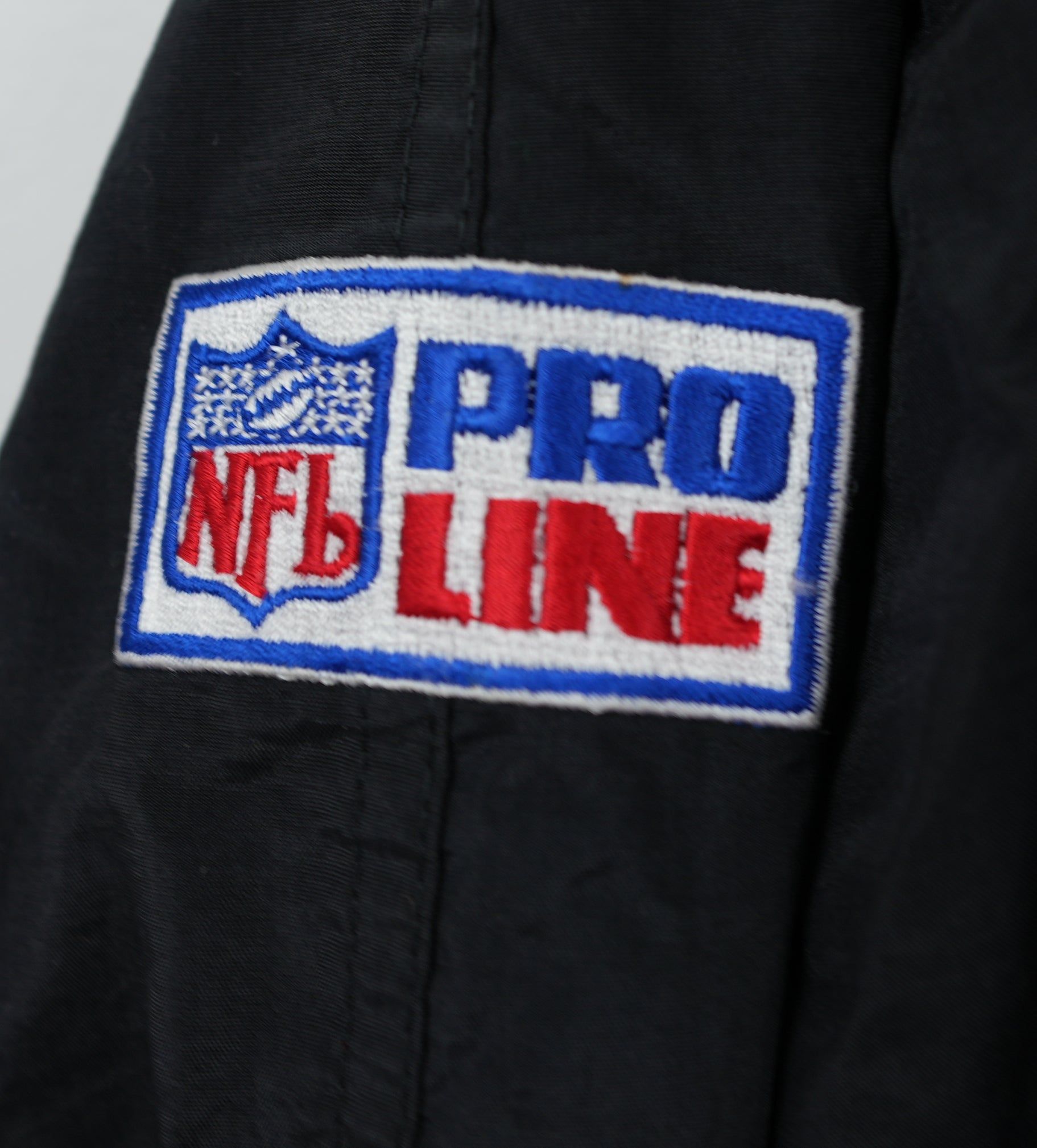 Pittsburgh Steelers Starter Embroidered Pullover Windbreaker Jacket sold by HG Vintage product image thumbnail 3