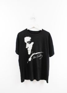 Elvis Presley Picture Tee sold by HG Vintage
