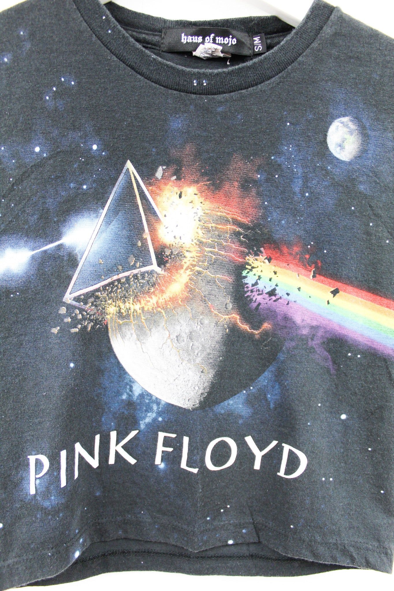 Haus Of Mojo Vintage Reworked Pink Floyd Dark Side And Prism Crop Baby Tee sold by HG Vintage product image thumbnail 2