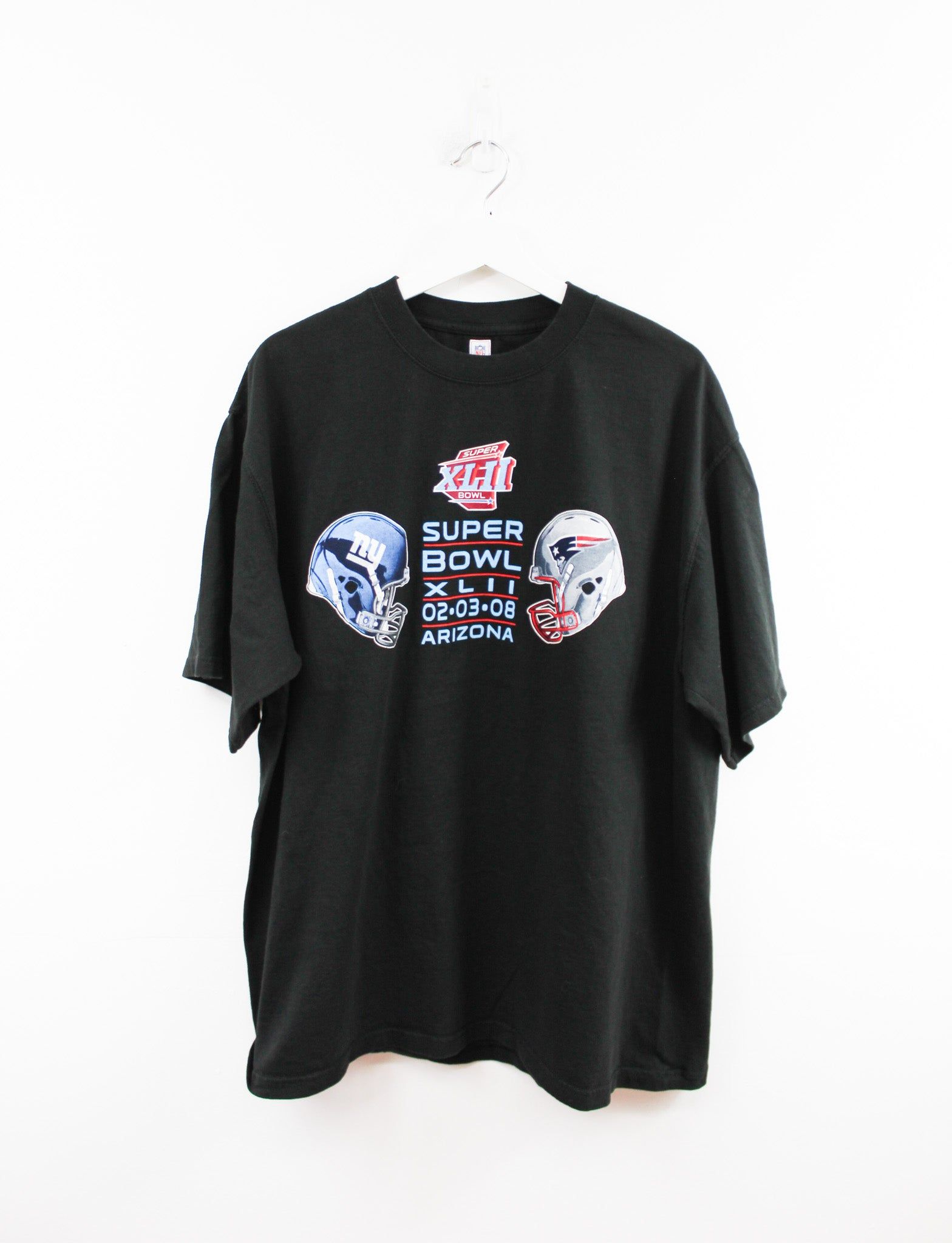 2008 NFL Super Bowl Giants Vs Patriots Tee sold by HG Vintage