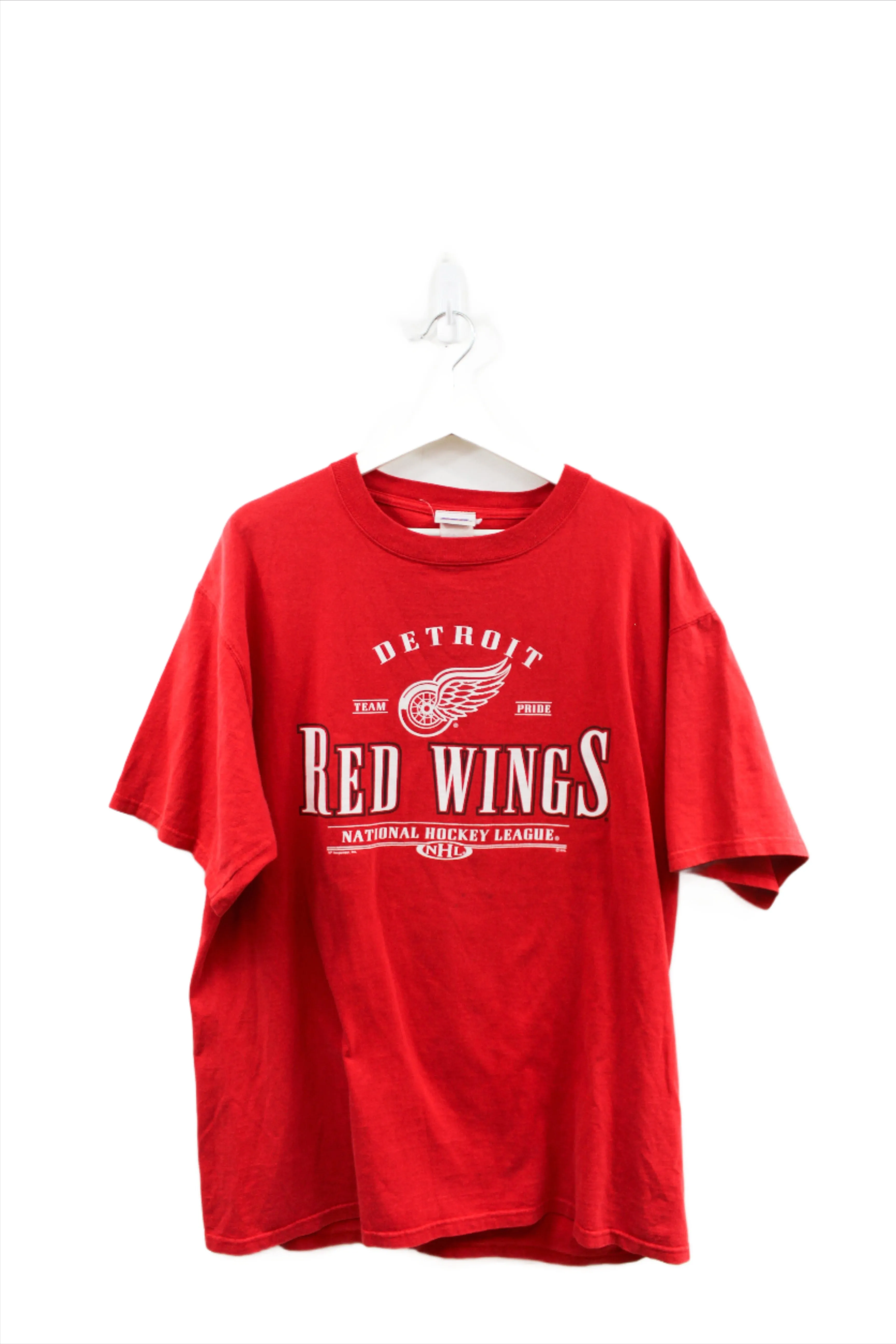 Z - Vintage NHL Detroit Red Wings Logo Tee sold by HG Vintage