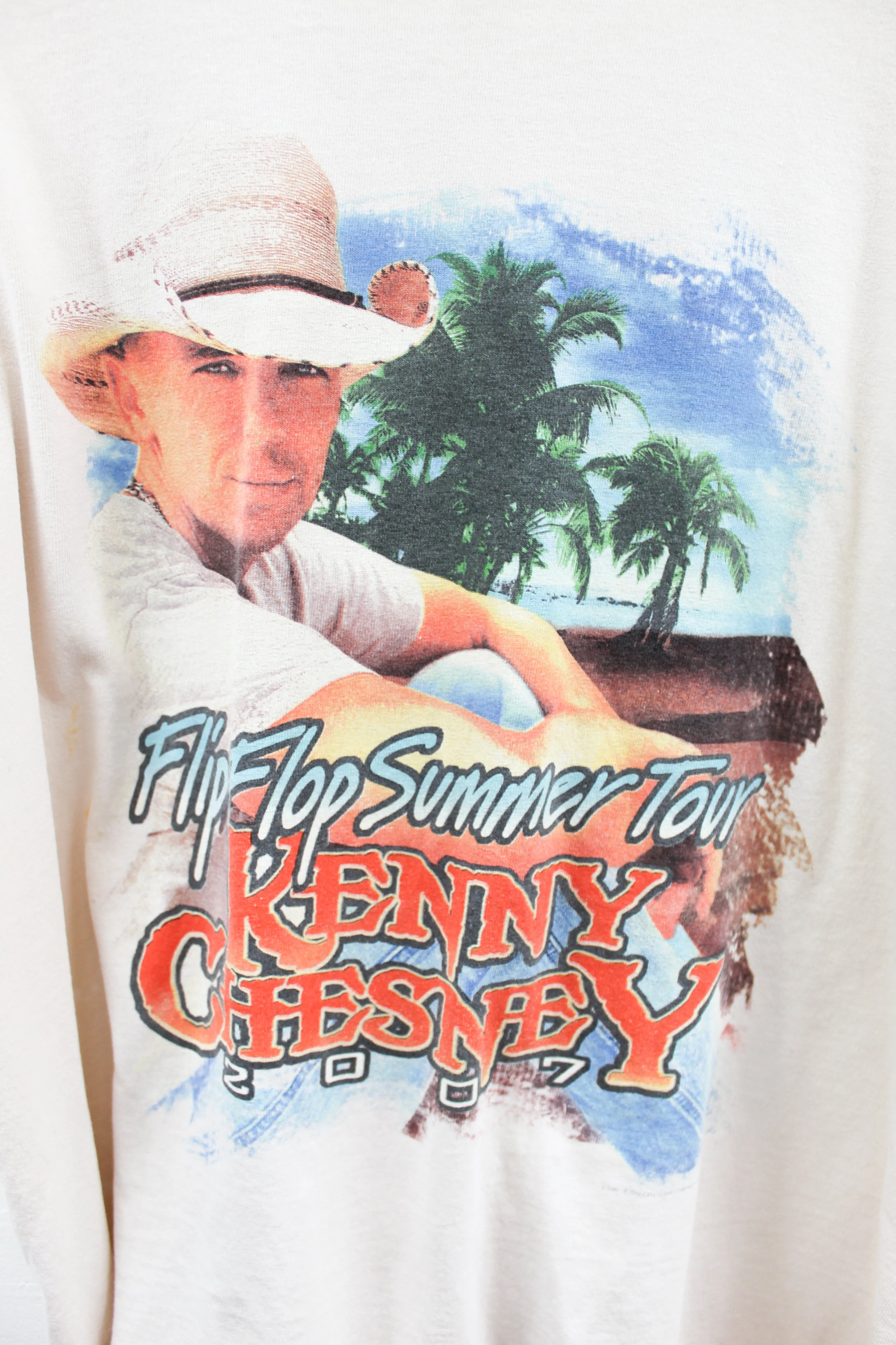 X- 2007 Kenny Chesney Flip Flop Summer Tour Beach Tee sold by HG Vintage product image thumbnail 2