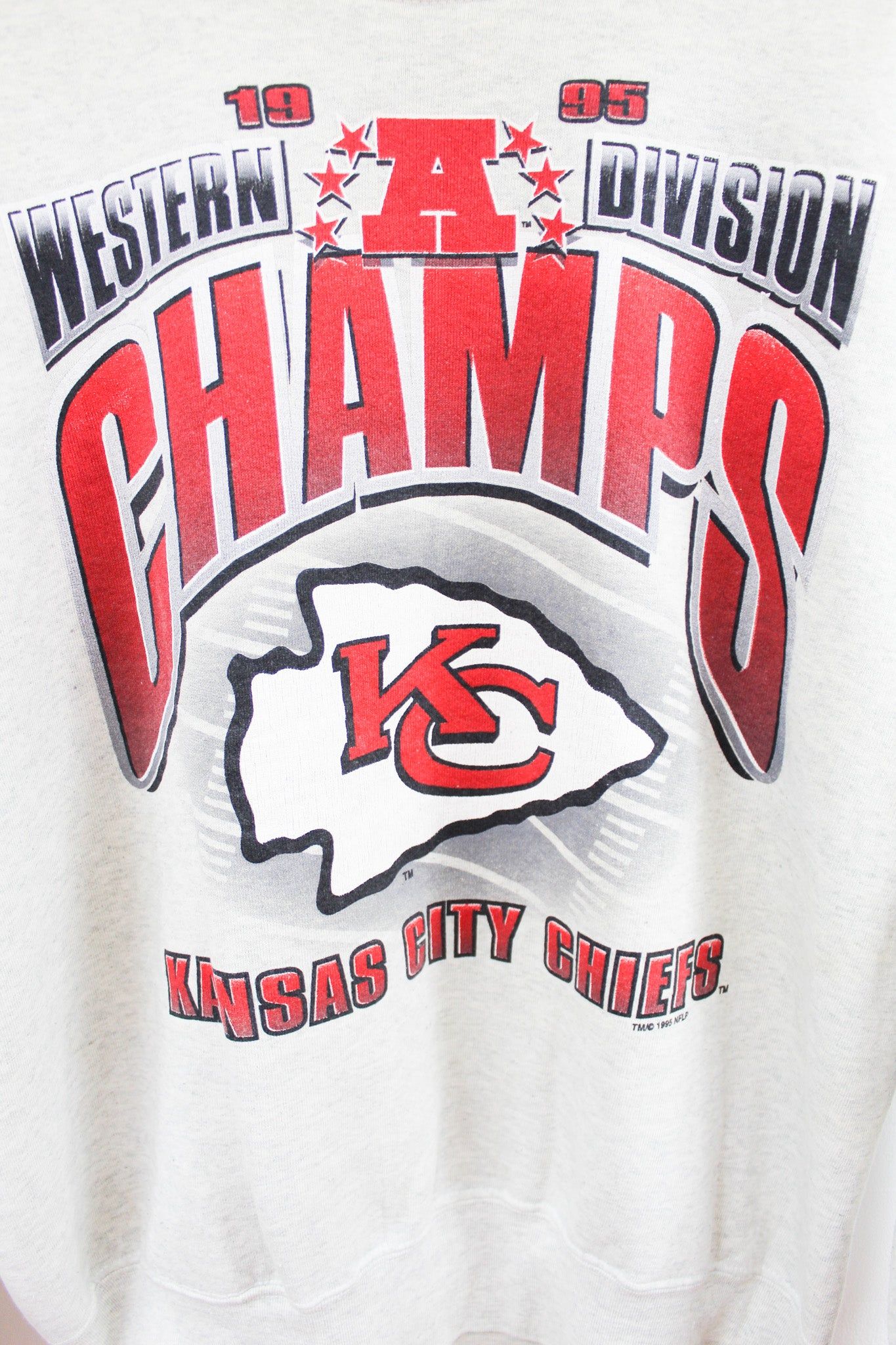 NFL 1995 Kansas City Chiefs Western Division Champ sold by HG Vintage product image thumbnail 2