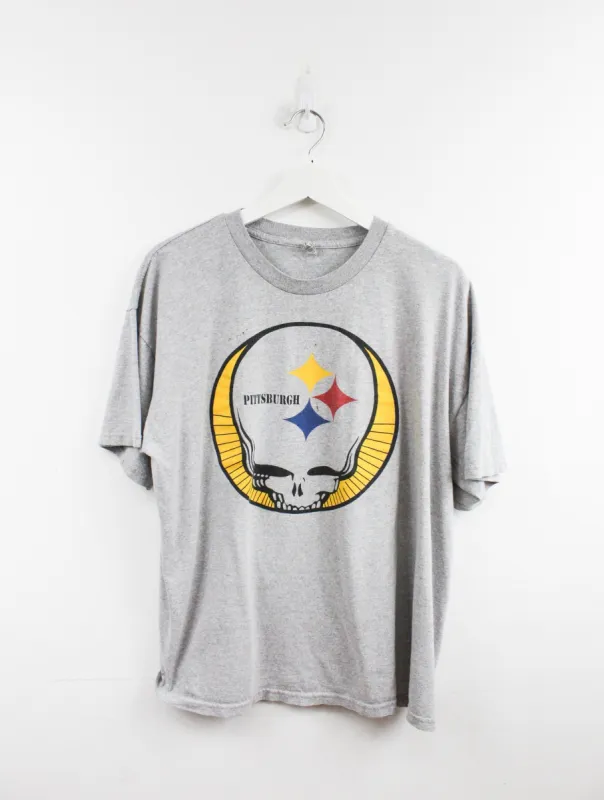 NFL Pittsburgh Steelers Skull Logo Tee sold by HG Vintage