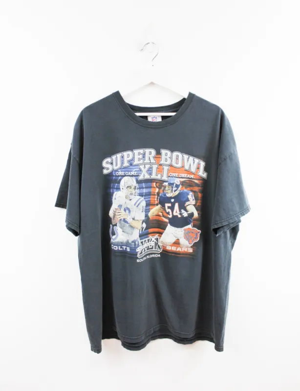 2007 NFL Superbowl Colts Vs Bears Tee sold by HG Vintage