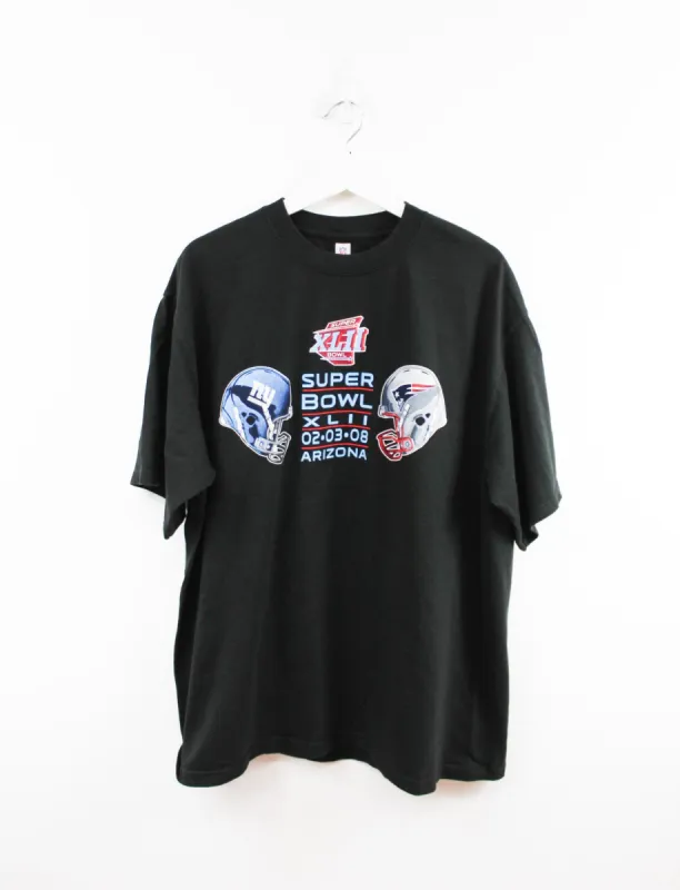 2008 NFL Super Bowl Giants Vs Patriots Tee sold by HG Vintage