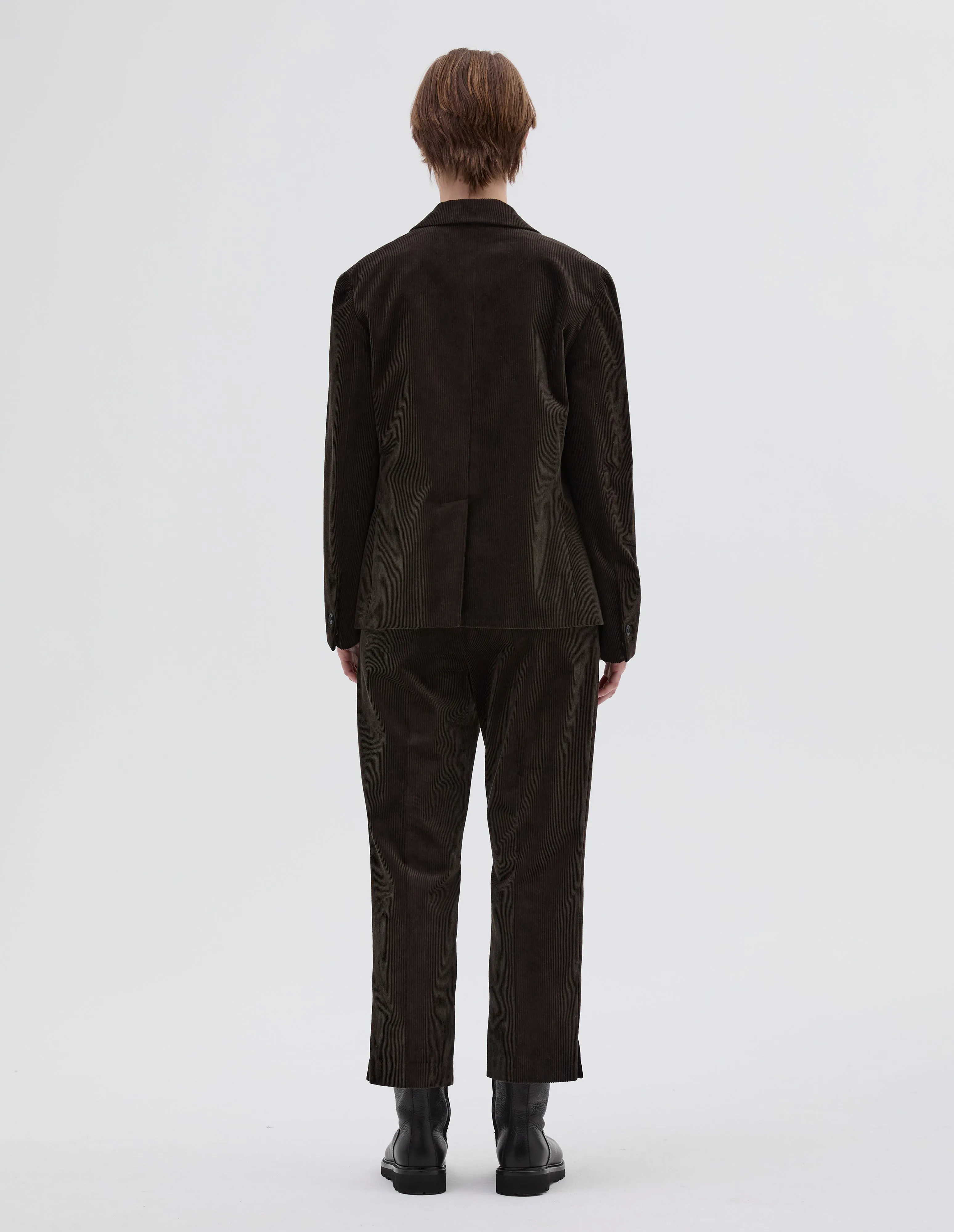 PEAK LAPEL BLAZER | 8 WALE COTTON CORDUROY
| MOLE sold by Margaret Howell product image thumbnail 3