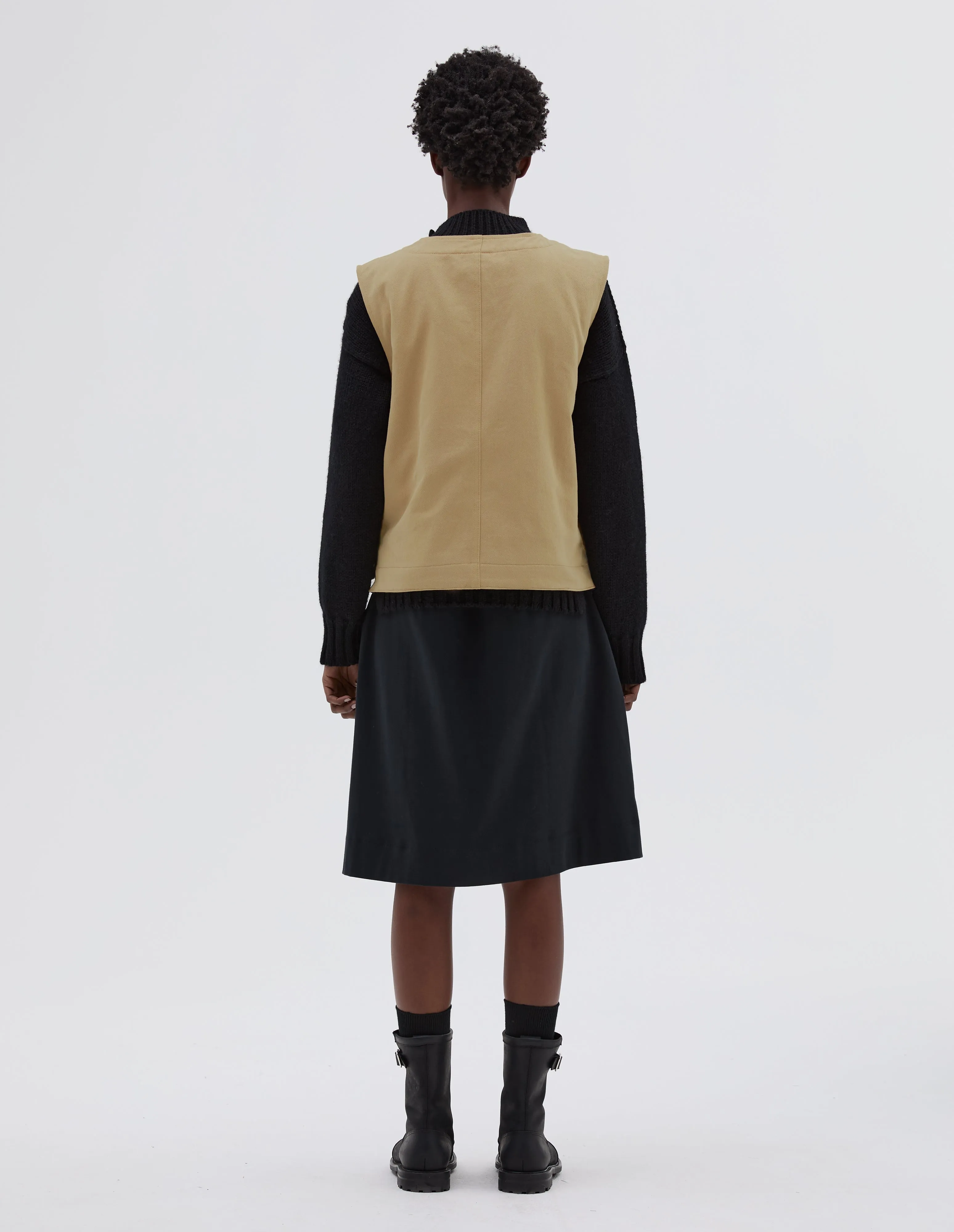 MHL. PATCH POCKET JERKIN | RAISED COTTON DRILL | STONE sold by Margaret Howell product image thumbnail 4